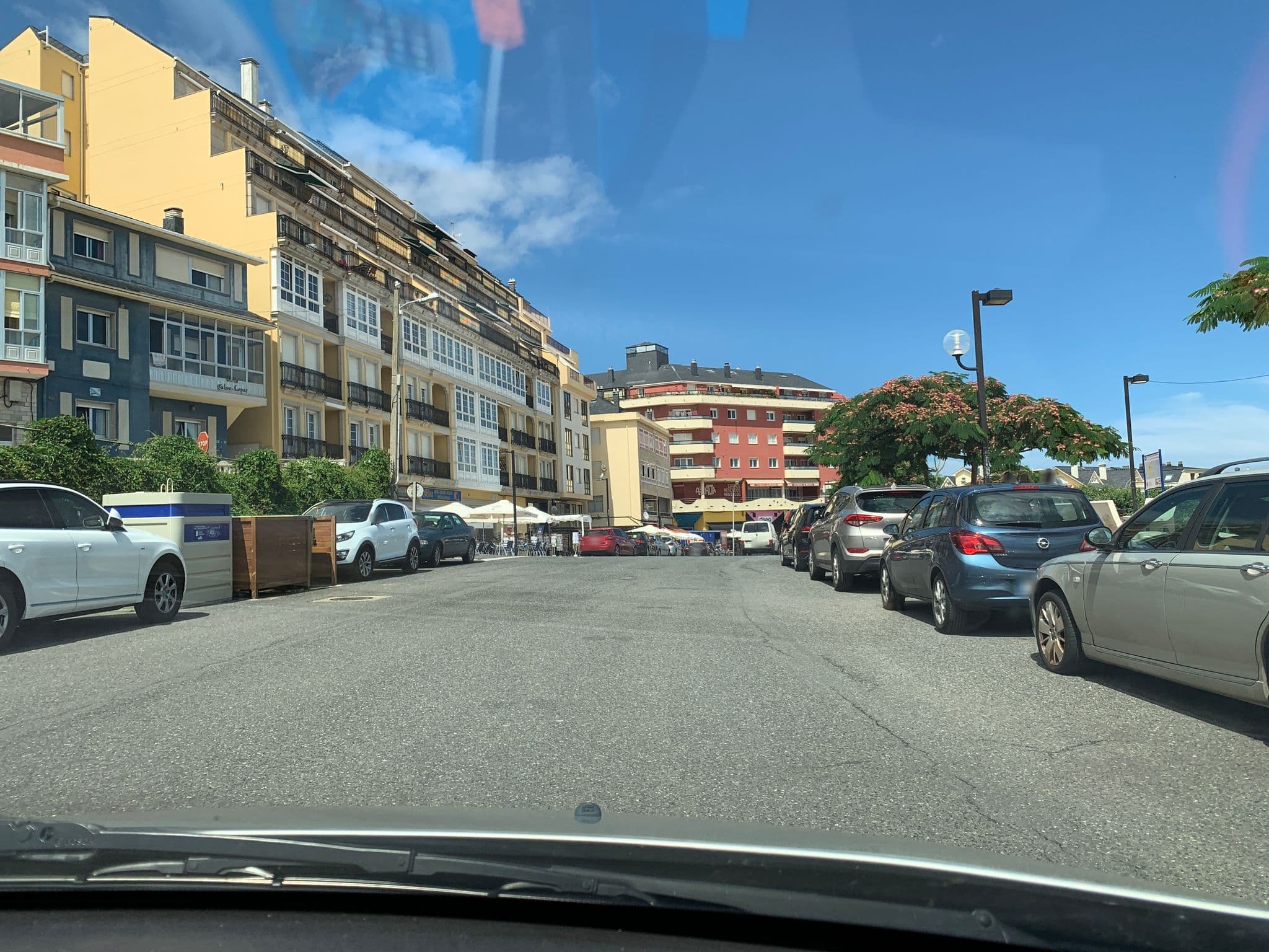 Street view near Illa Nova, Foz — © robot8a (CC BY-SA · Mapillary)