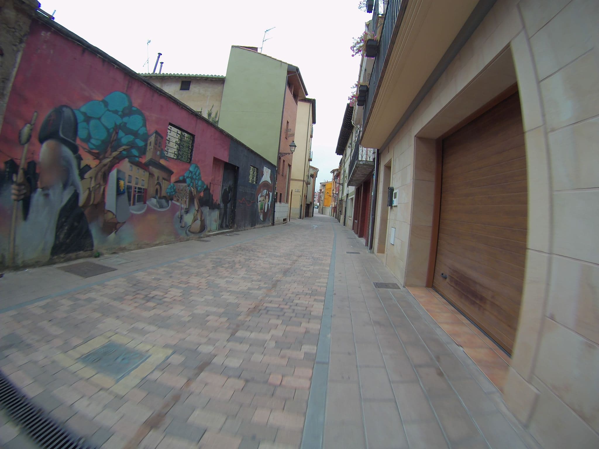 Street view near Albergue de Peregrinos Cuatro Cantones, Belorado — © camperxr (CC BY-SA · Mapillary)