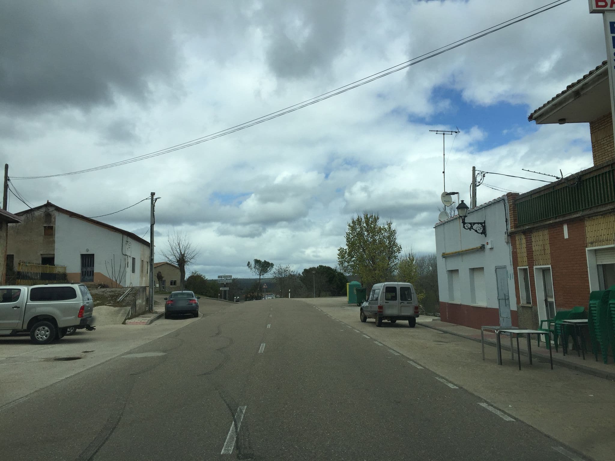 Street view near El Vedal, Fonfría — © ptmap (CC BY-SA · Mapillary)