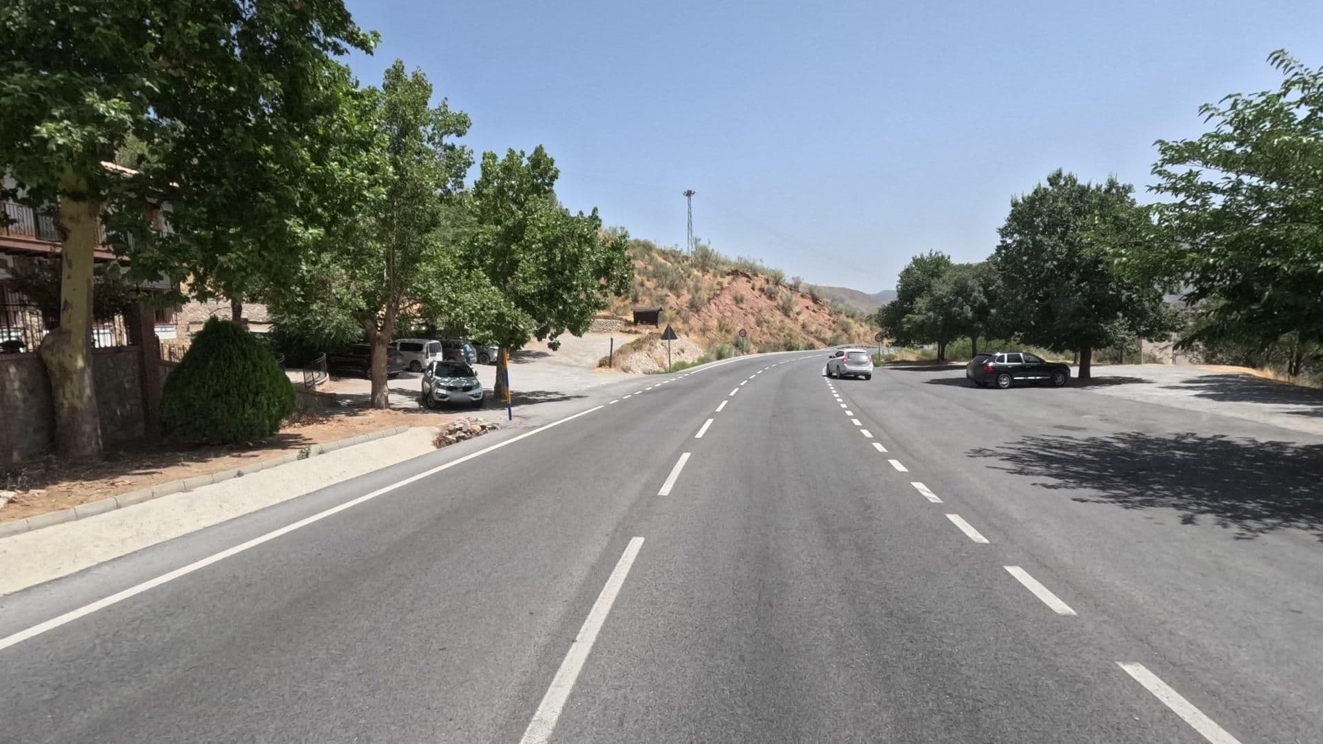 Street view near Hotel La Higuera, Pinos Genil — © bct (CC BY-SA · Mapillary)
