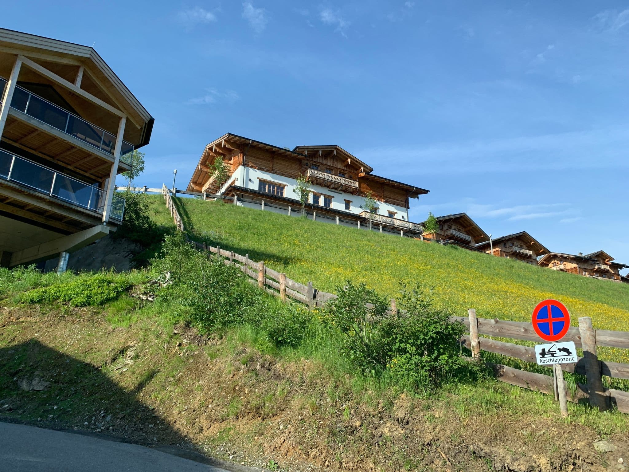 Street view near Alpenchalets Reiteralm, Ramsau am Dachstein — © schladming1 (CC BY-SA · Mapillary)