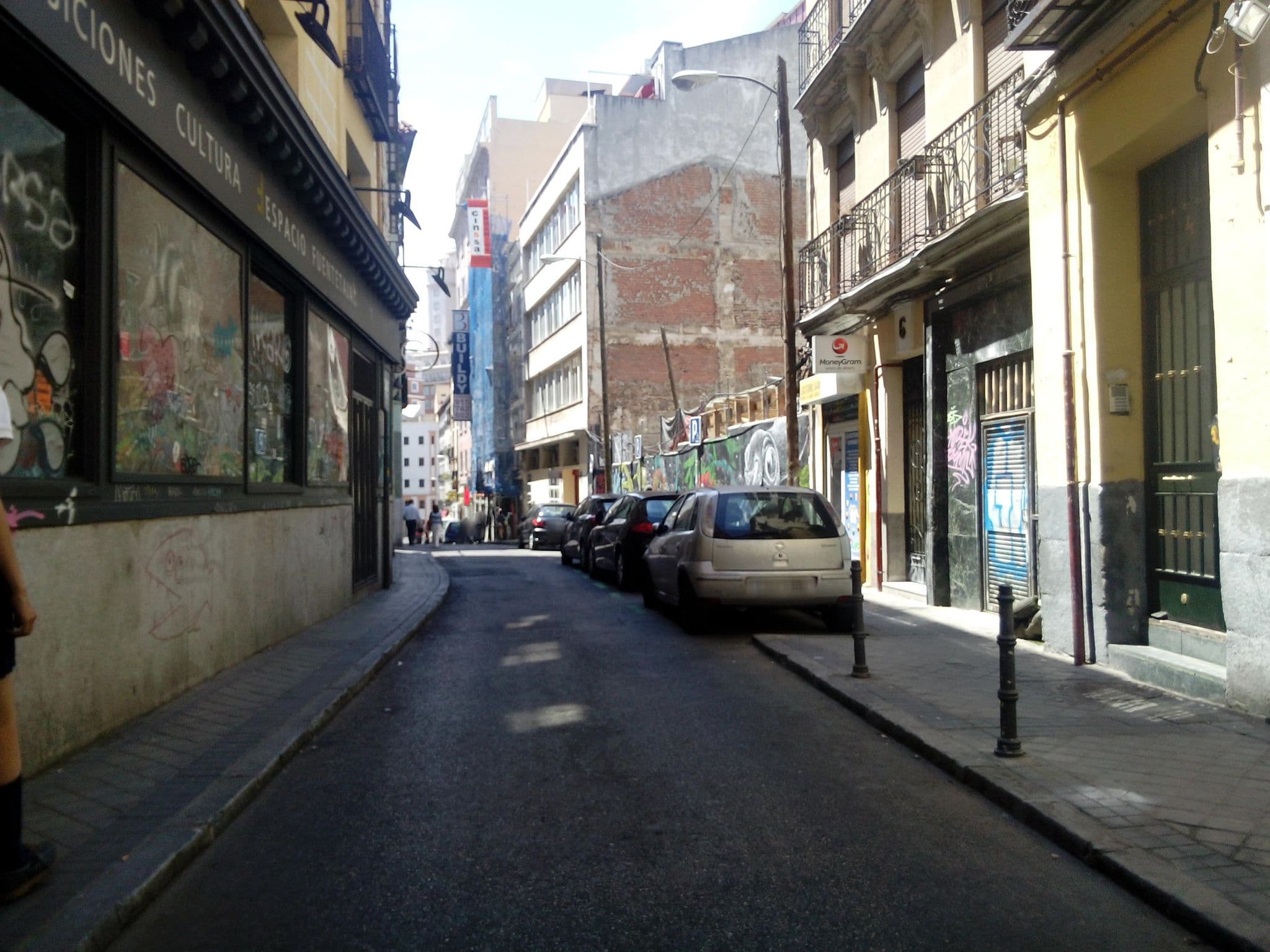 Street view near Hotel Sterling, Universidad — © johnarupire (CC BY-SA · Mapillary)