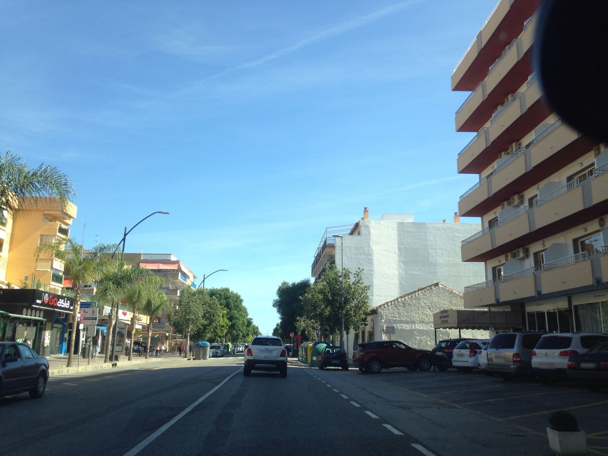 Street view near Hotel Rincon Sol, Rincón de la Victoria — © klaberlang (CC BY-SA · Mapillary)