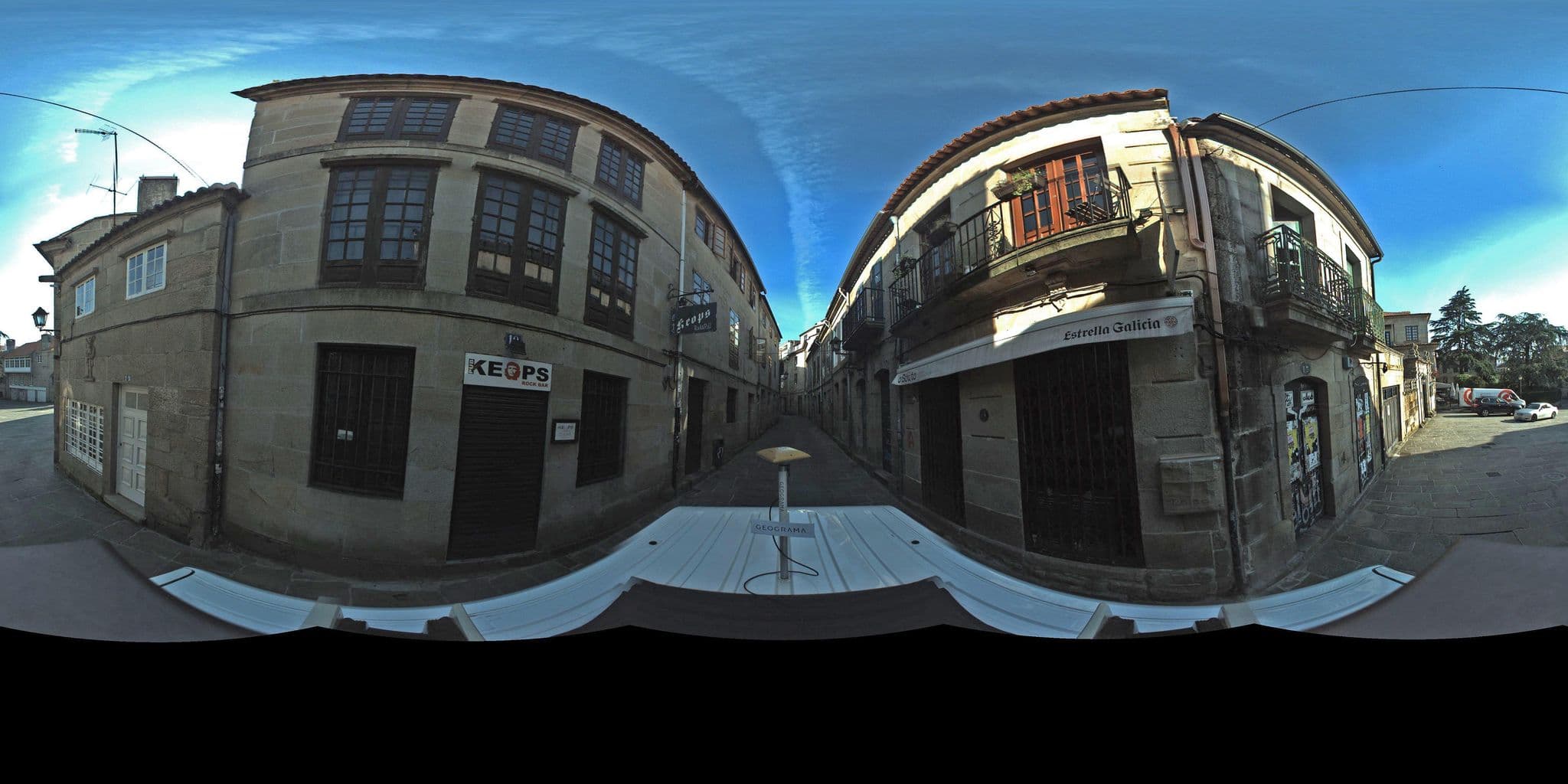 Street view near Parador Nacional Casa do Barón, Pontevedra — © sgonzalezd (CC BY-SA · Mapillary)