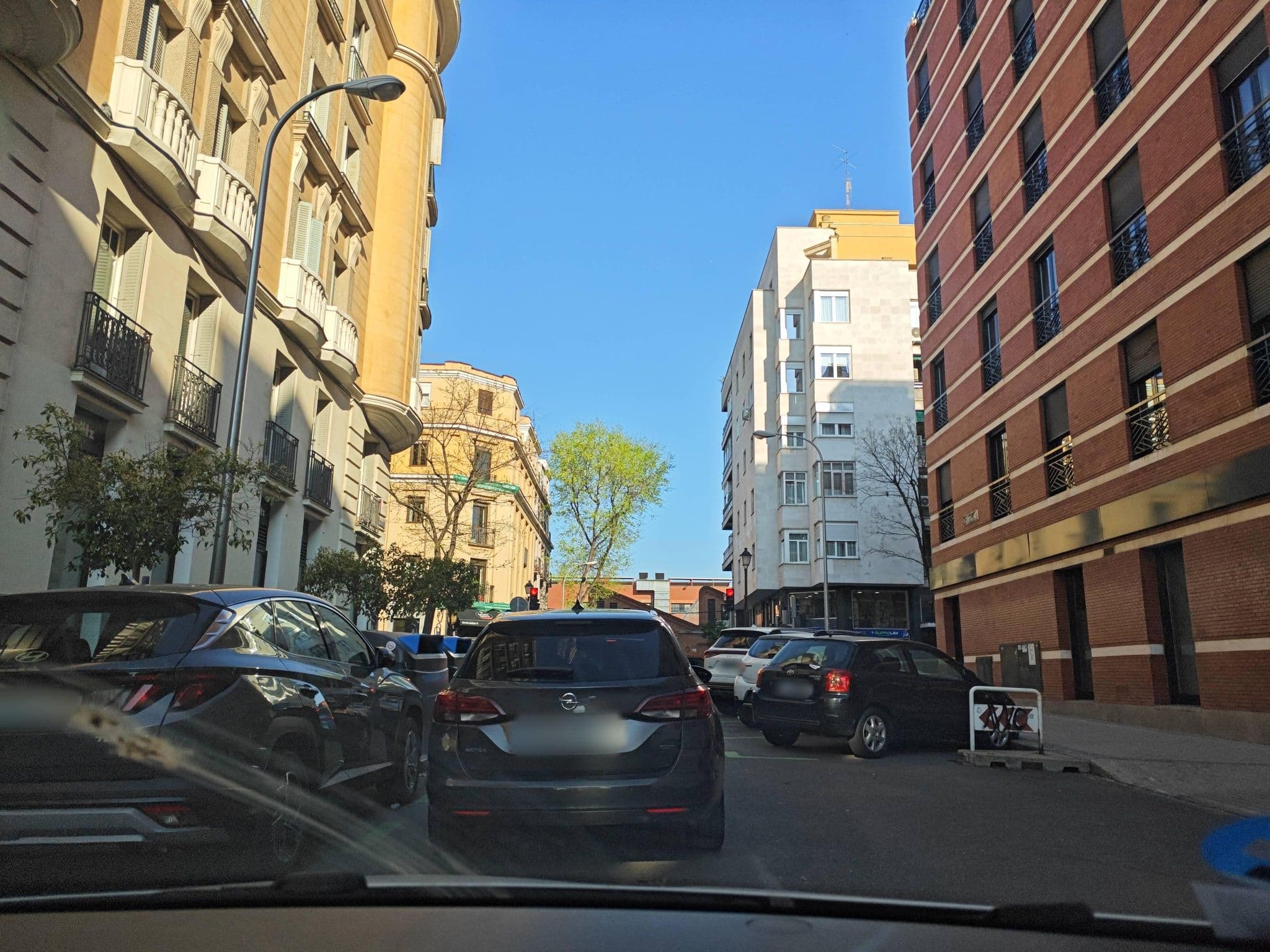 Street view near Leonardo Boutique Hotel Madrid, Arapiles — © polkillas (CC BY-SA · Mapillary)