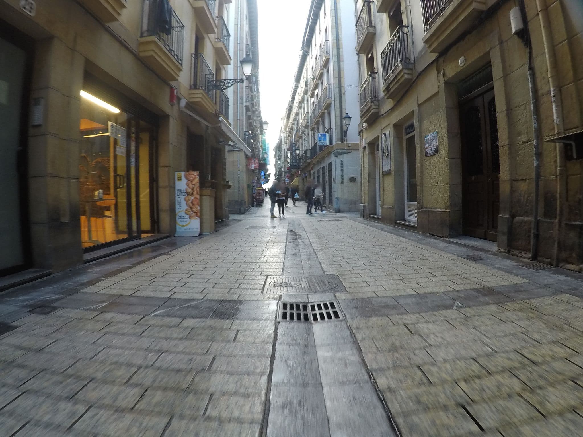 Street view near Umore Ona, Donostia / San Sebastián