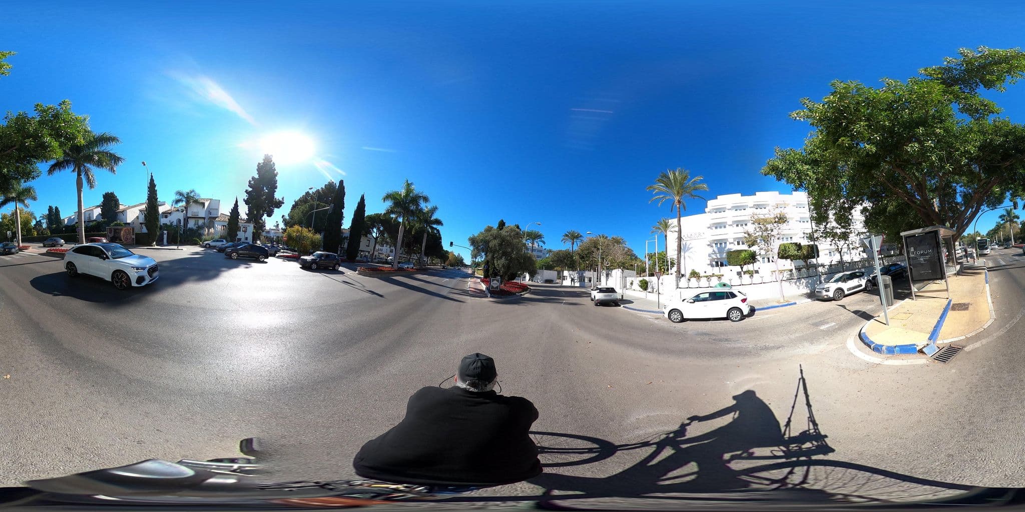 Street view near Hotel Thailandia, Marbella — © bonhdg (CC BY-SA · Mapillary)