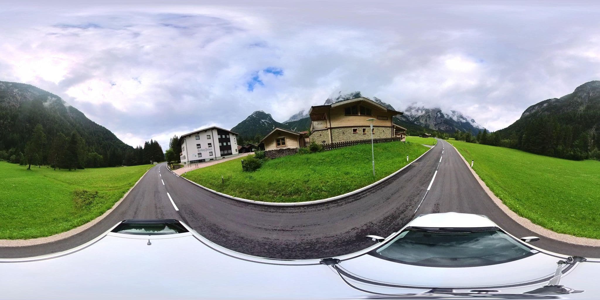 Street view near Puitbach Chalet, Leutasch