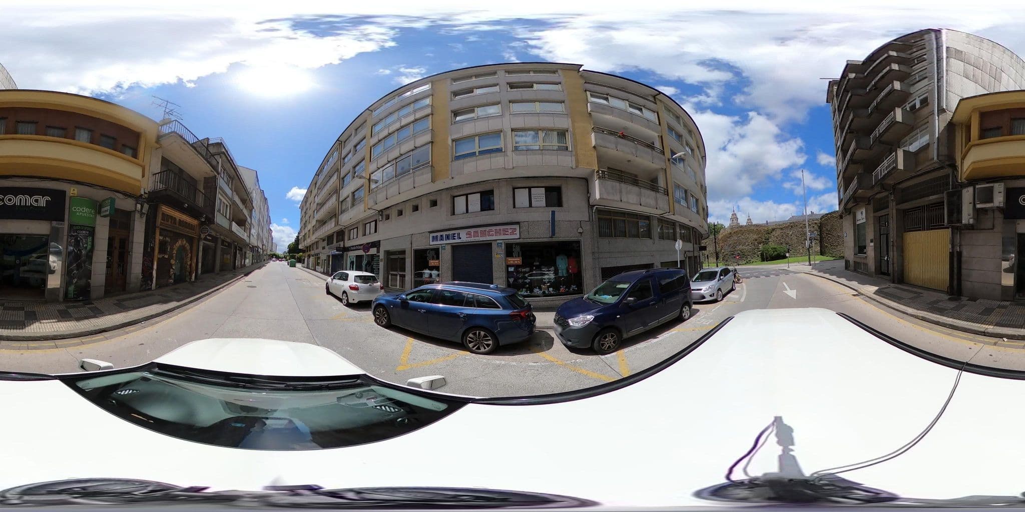 Street view near Hotel España, Lugo — © sanjorgepinho (CC BY-SA · Mapillary)