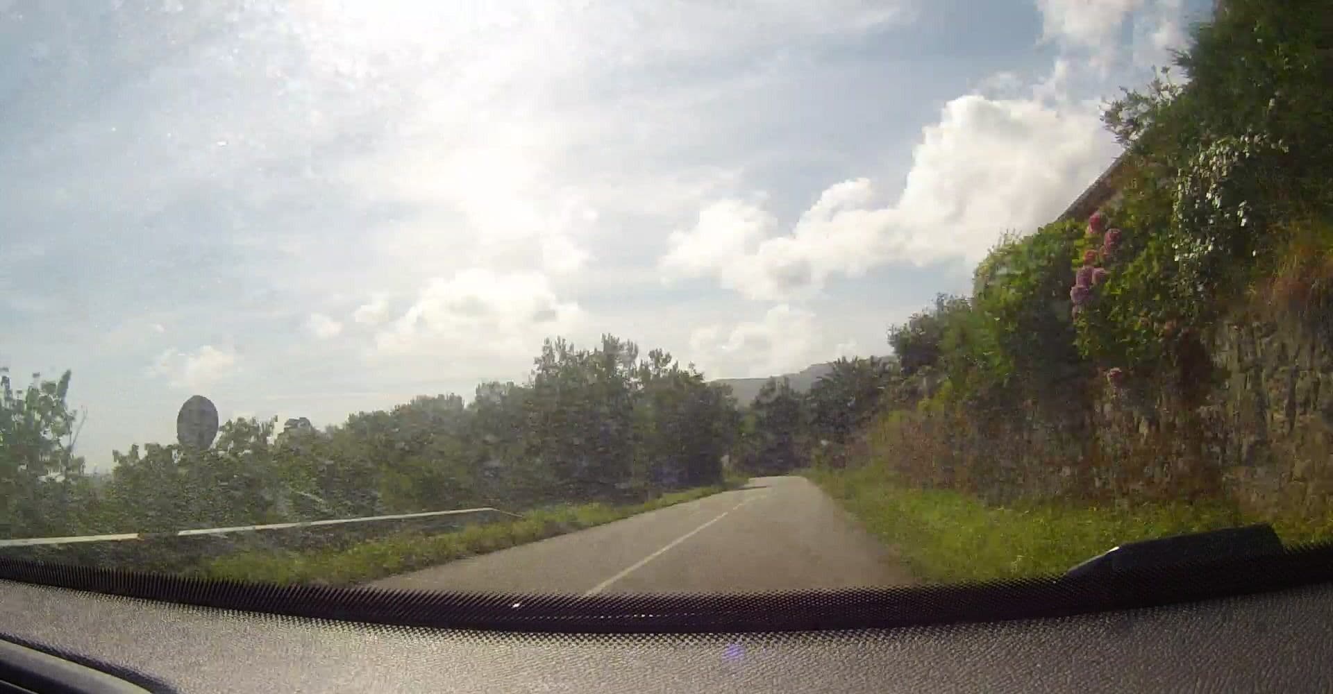 Street view near Adarme, Colunga — © VincentVE (CC BY-SA · Mapillary)