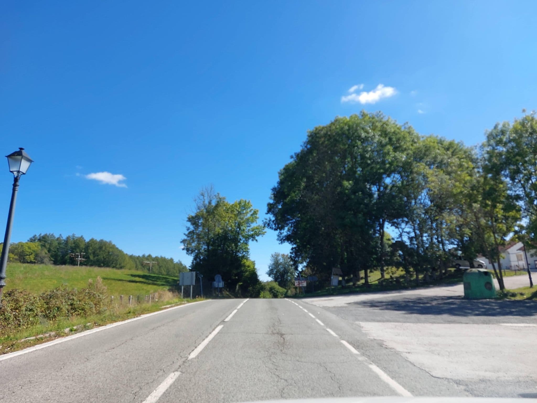 Street view near Hostal Haizea, Aoiz — © 5rmft (CC BY-SA · Mapillary)