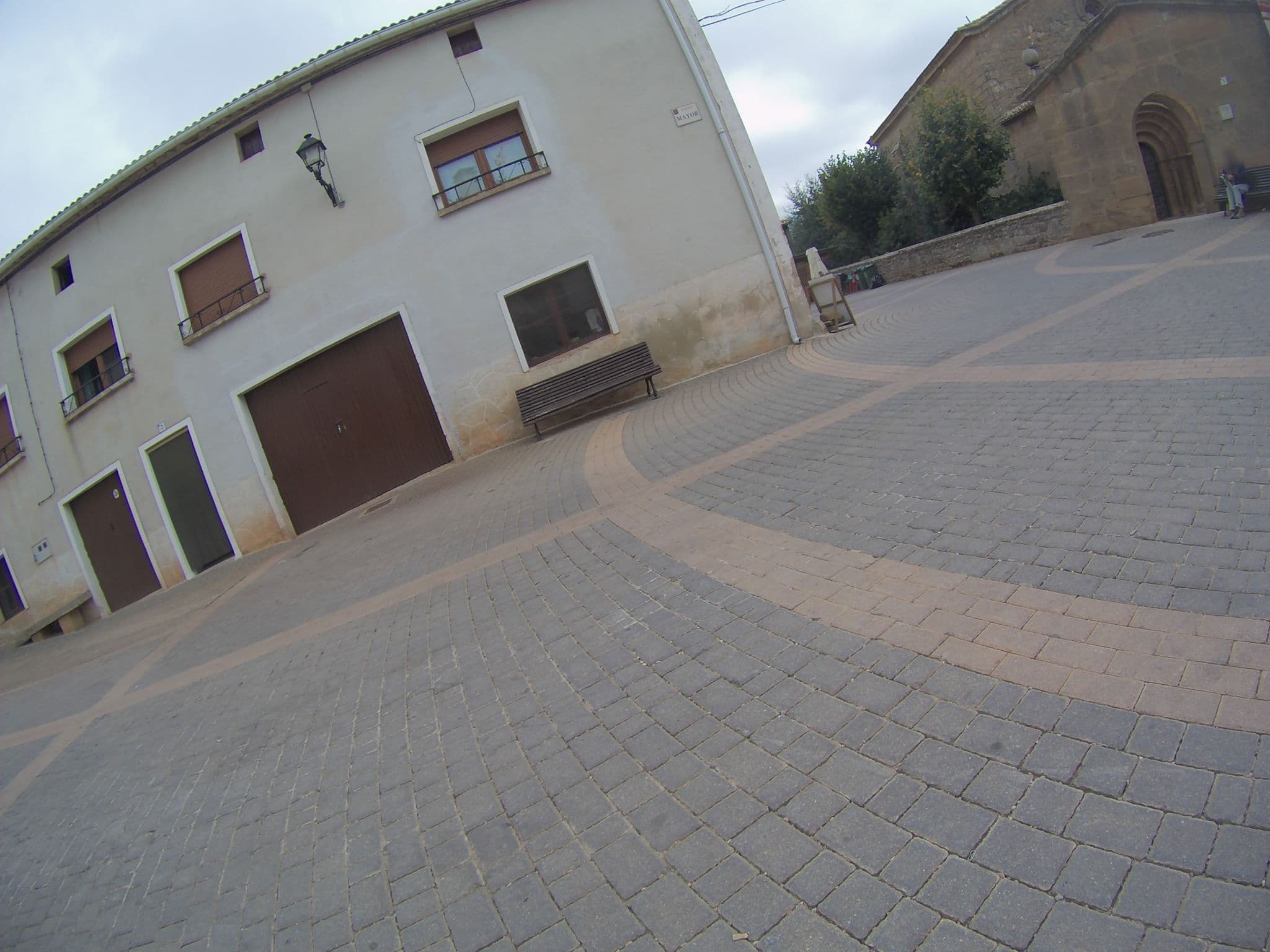 Street view near Villamayor de Monjardín, Arróniz — © camperxr (CC BY-SA · Mapillary)
