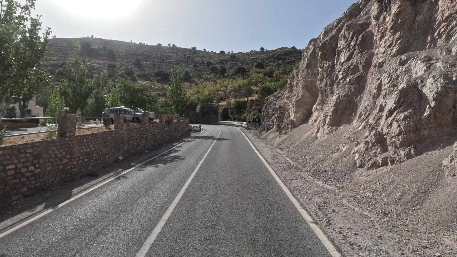 Street view near Hostal Restaurante Los Puentes, Pinos Genil — © bct (CC BY-SA · Mapillary)