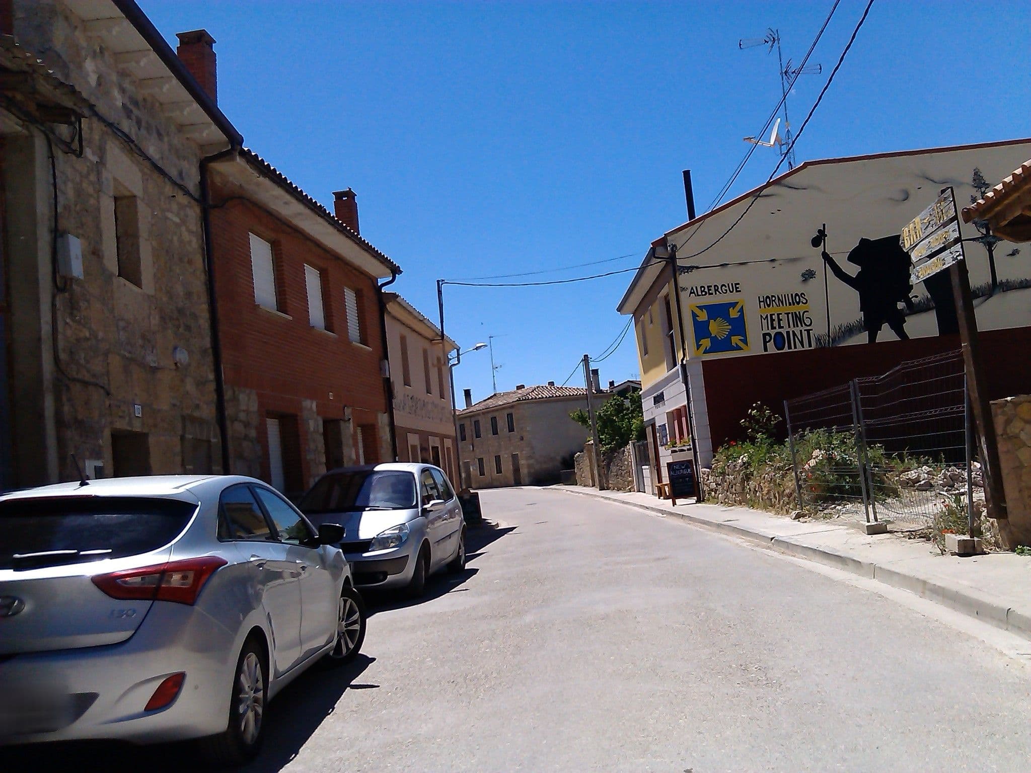Street view near Casa rural de Sol a Sol, Sasamón — © changchun1 (CC BY-SA · Mapillary)