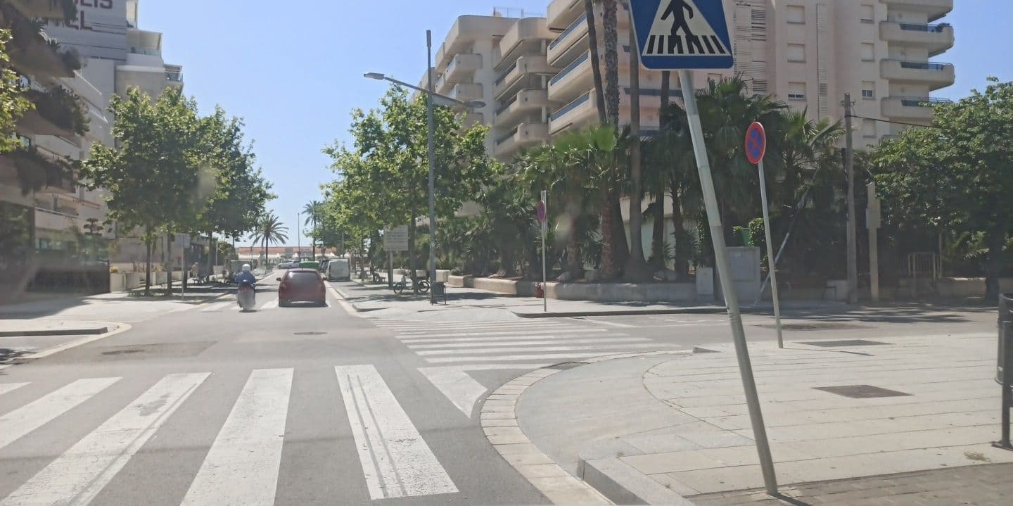 Street view near Capri, Sitges — © yopaseopor (CC BY-SA · Mapillary)