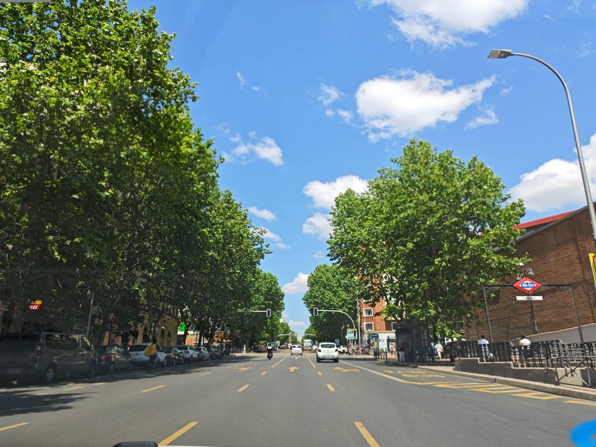 Street view near Hotel Sancho, Arganzuela — © polkillas (CC BY-SA · Mapillary)