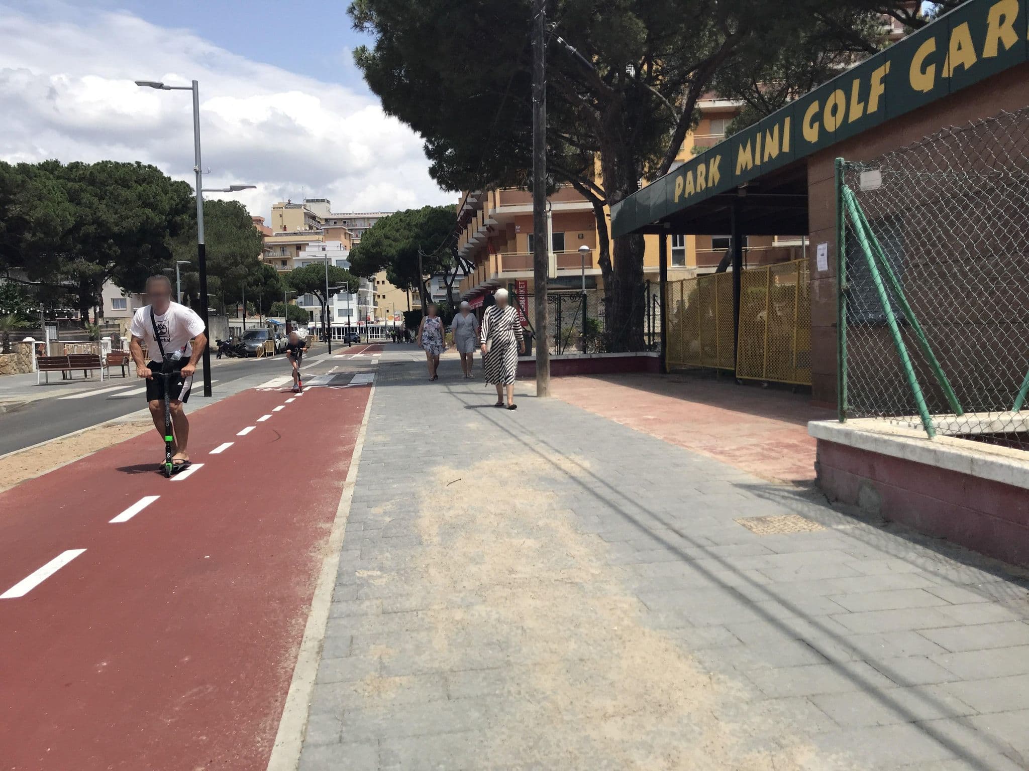 Street view near BlauCel, Blanes — © miguel_andrade (CC BY-SA · Mapillary)