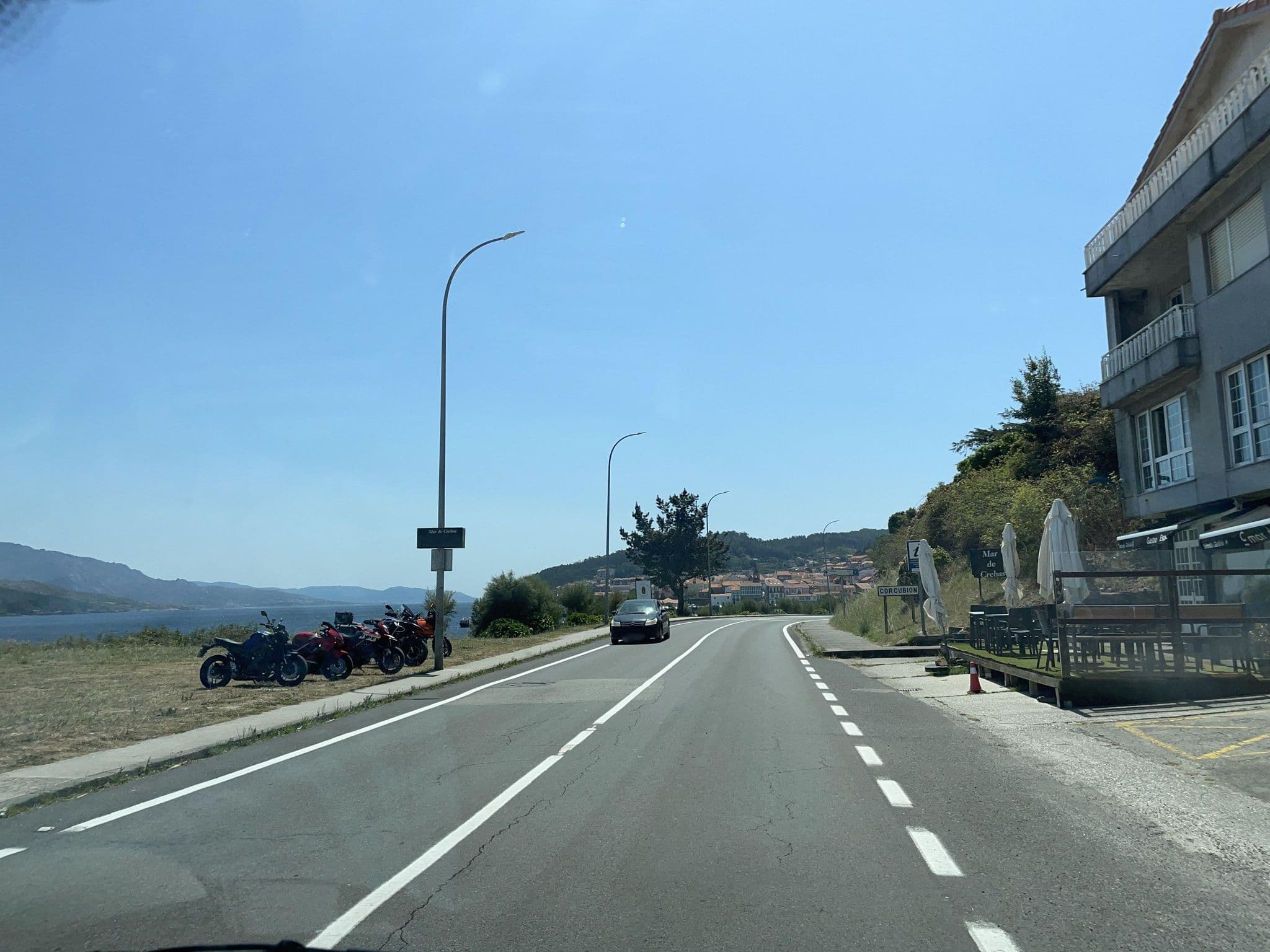 Street view near Albergue Camiño de Fisterra, Cee — © seraq (CC BY-SA · Mapillary)