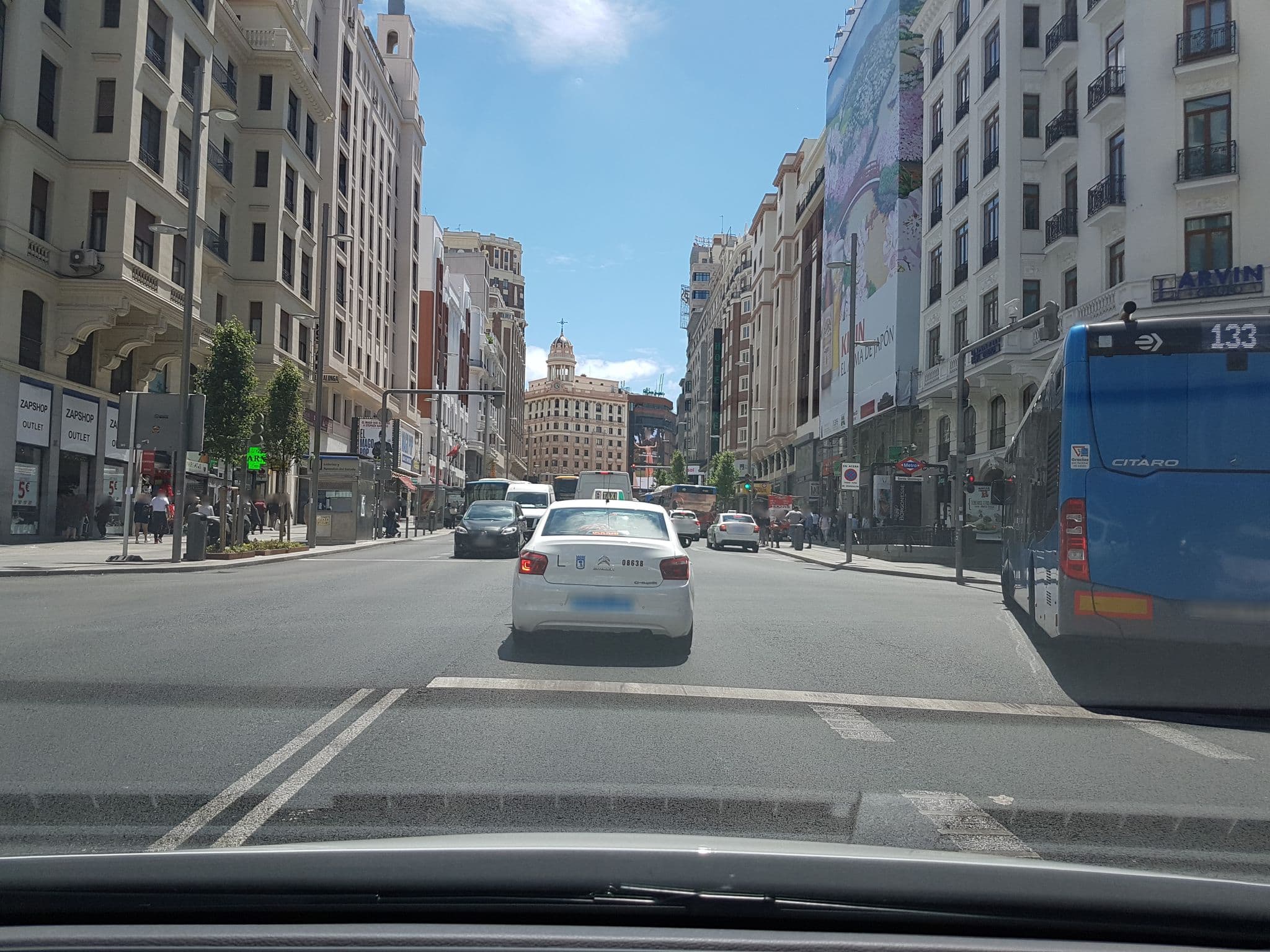 Street view near Hotel Emperador, Universidad — © Ralvar (CC BY-SA · Mapillary)