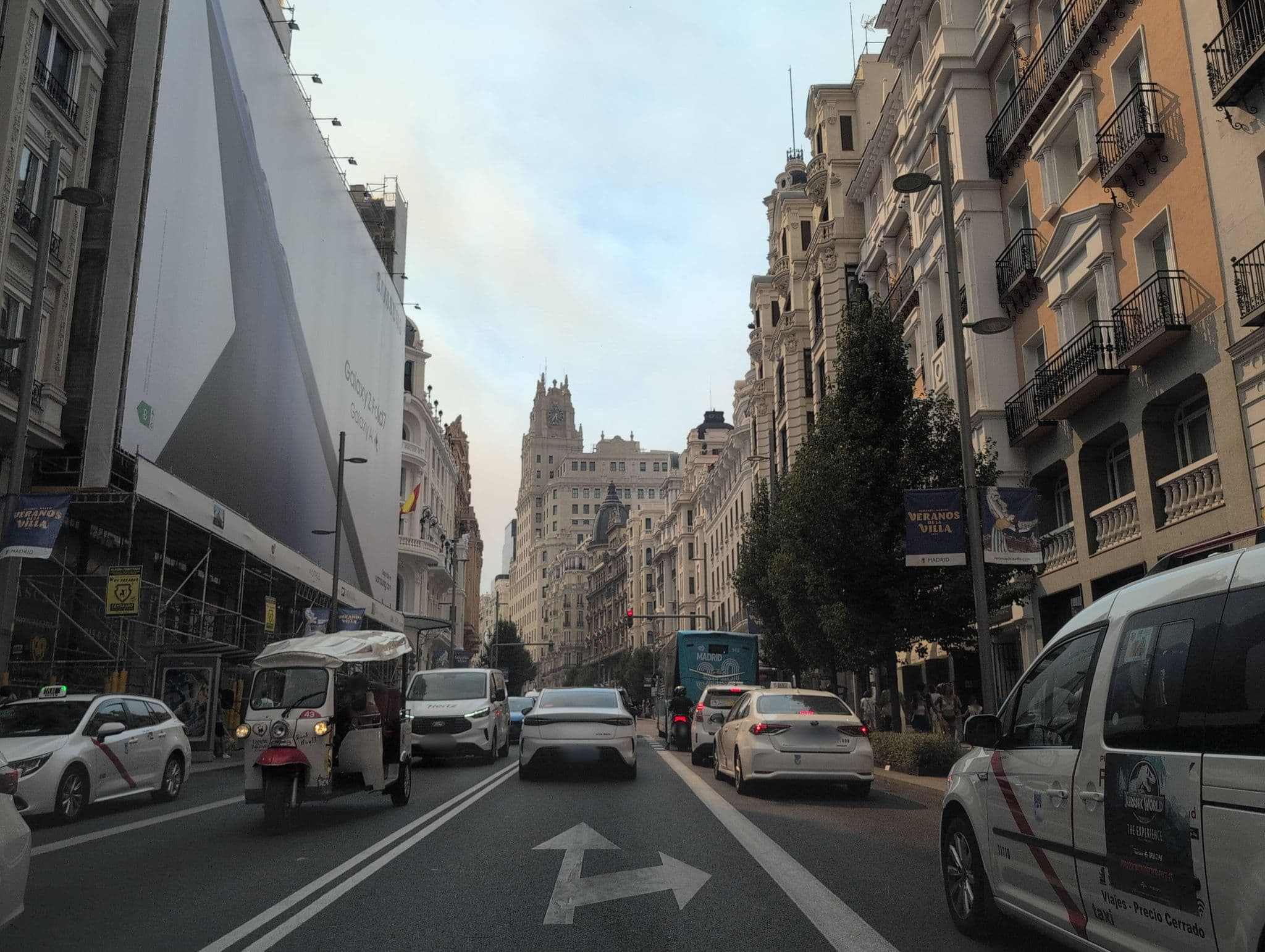 Street view near Hotel Catalonia Gran Vía, Madrid Centro