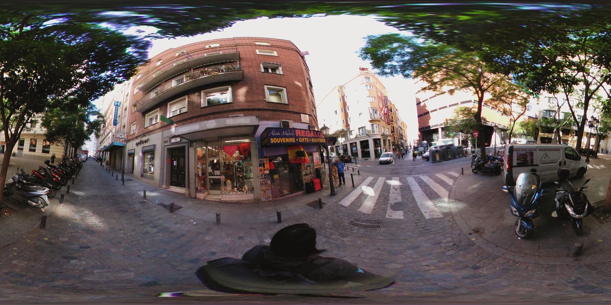 Street view near Hotel Avenida Gran Vía, Madrid Centro