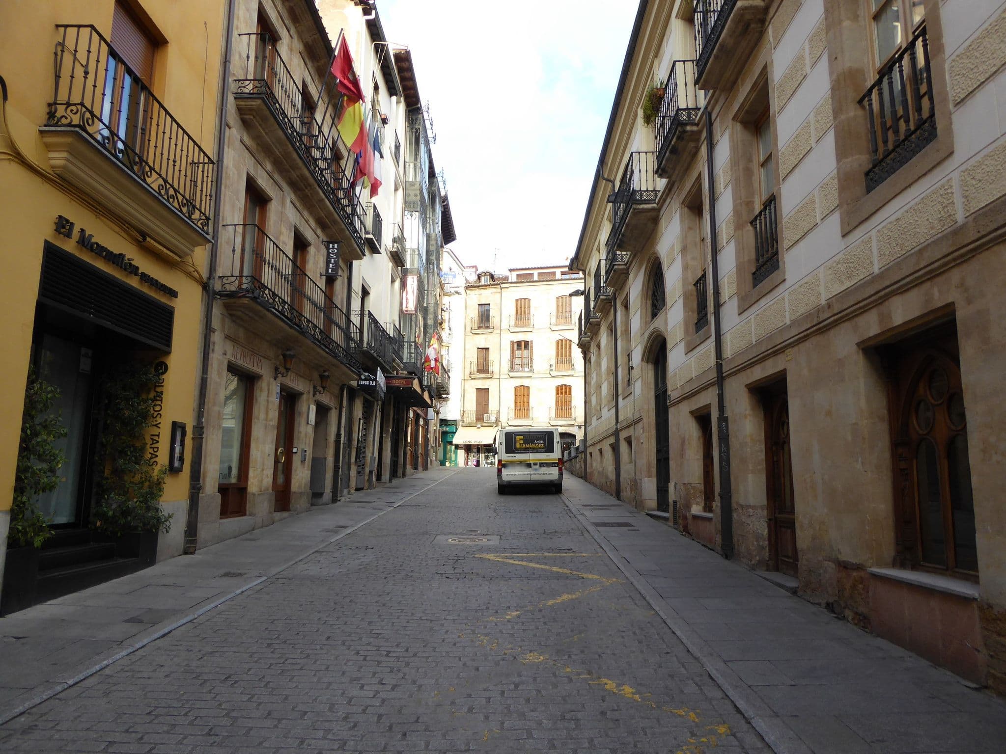 Street view near Revolutum Hostel, Santa Marta de Tormes — © civitas (CC BY-SA · Mapillary)