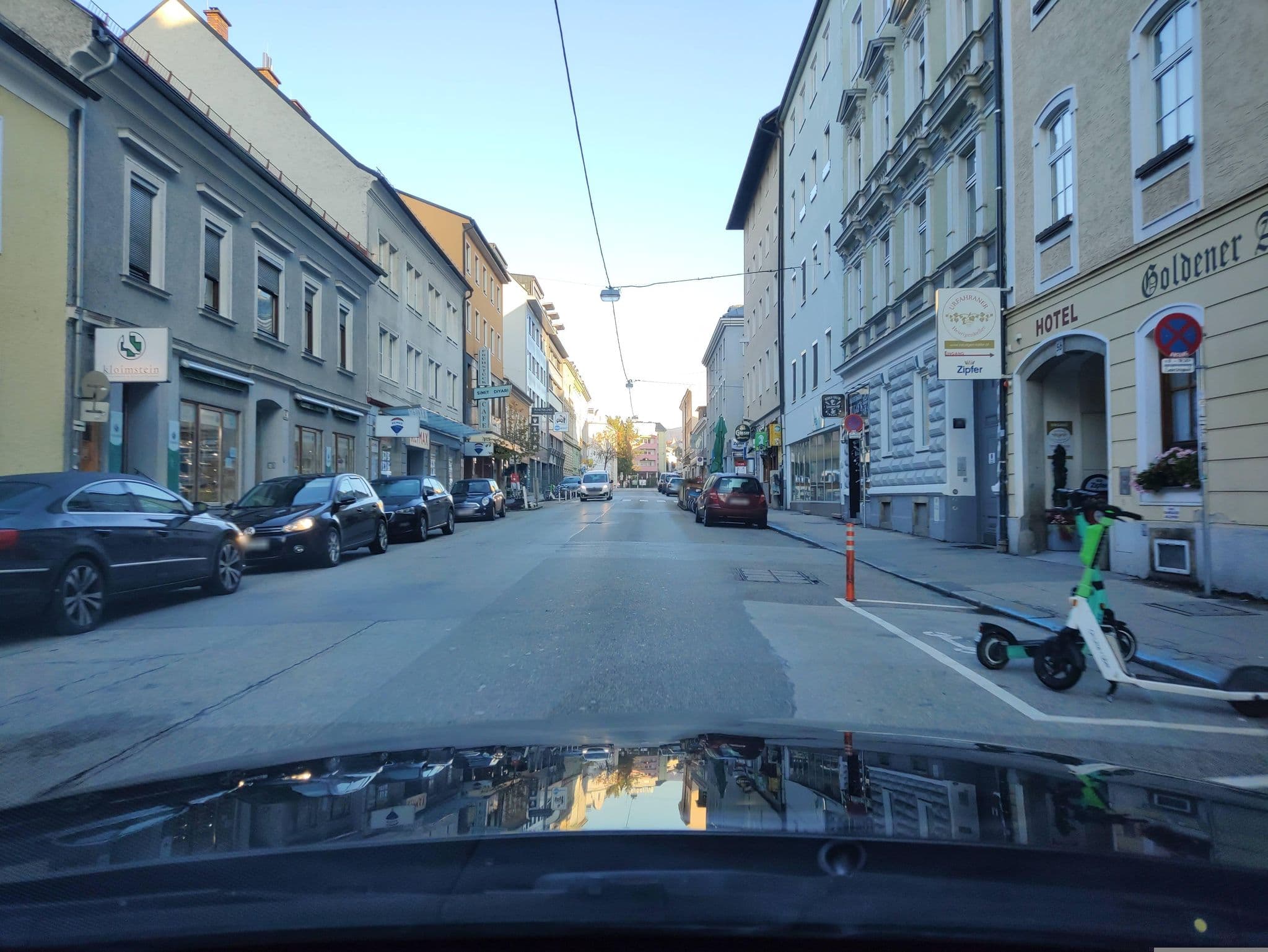 Street view near Goldener Adler, Linz — © stefan4614 (CC BY-SA · Mapillary)