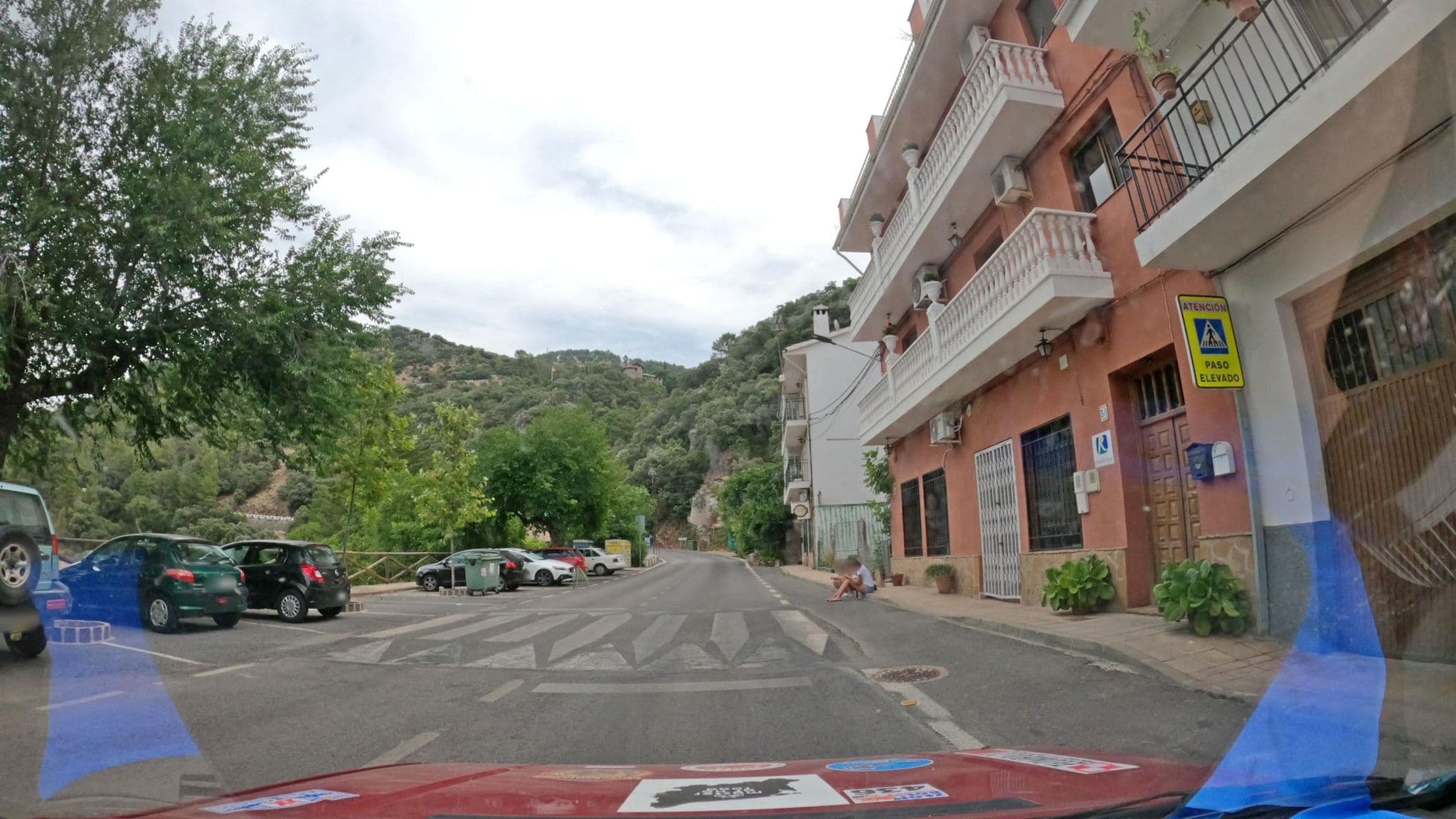Street view near Alojamiento Los Álamos, La Iruela — © masterofnoroad (CC BY-SA · Mapillary)