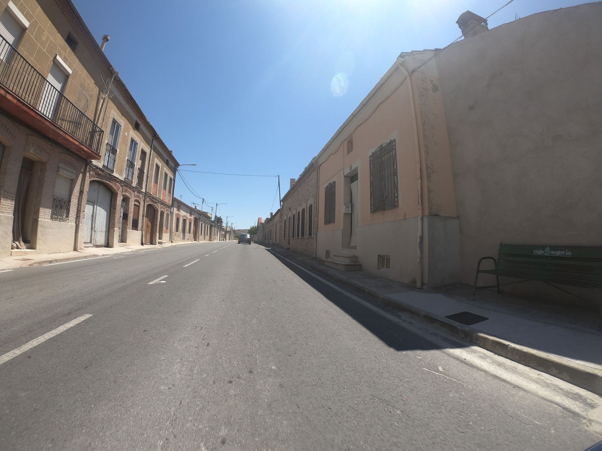 Street view near Centro Turístico Rural El Bandolero, Cuéllar — © sanchi (CC BY-SA · Mapillary)