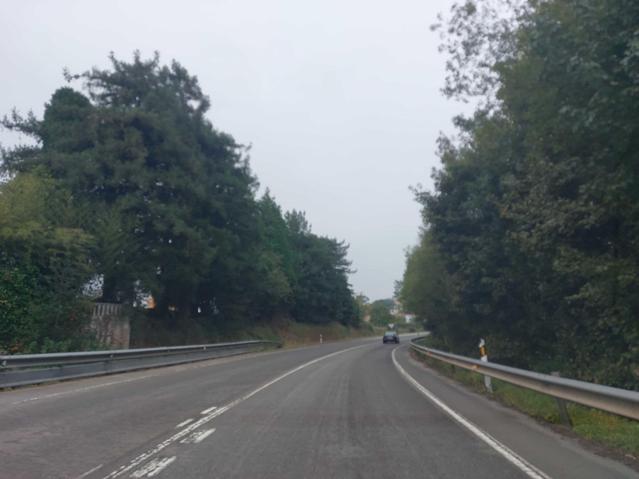 Street view near Albergue Casa Carmina, Muros de Nalón — © 5rmft (CC BY-SA · Mapillary)
