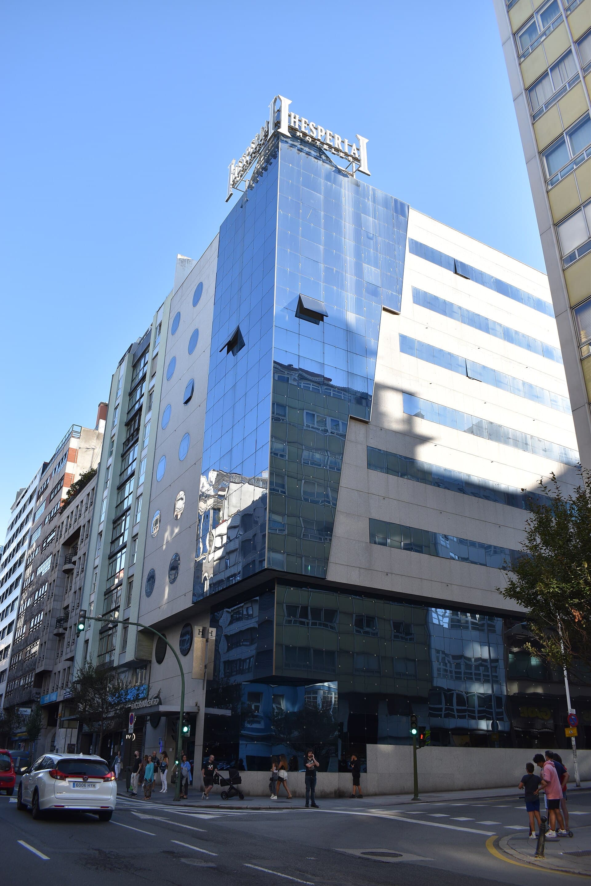 Hesperia A Coruña Centro (via Wikimedia Commons, CC BY-SA 4.0)