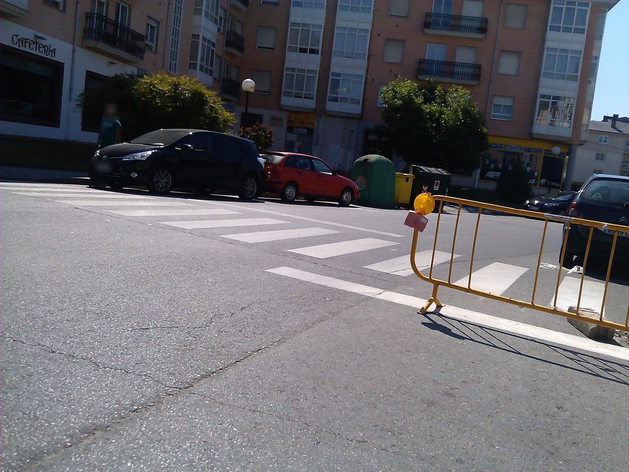 Street view near Albergue Credencial, Samos — © changchun1 (CC BY-SA · Mapillary)