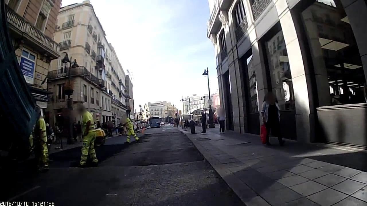 Street view near Hostal FuenteSol, Madrid — © kresp0_video (CC BY-SA · Mapillary)
