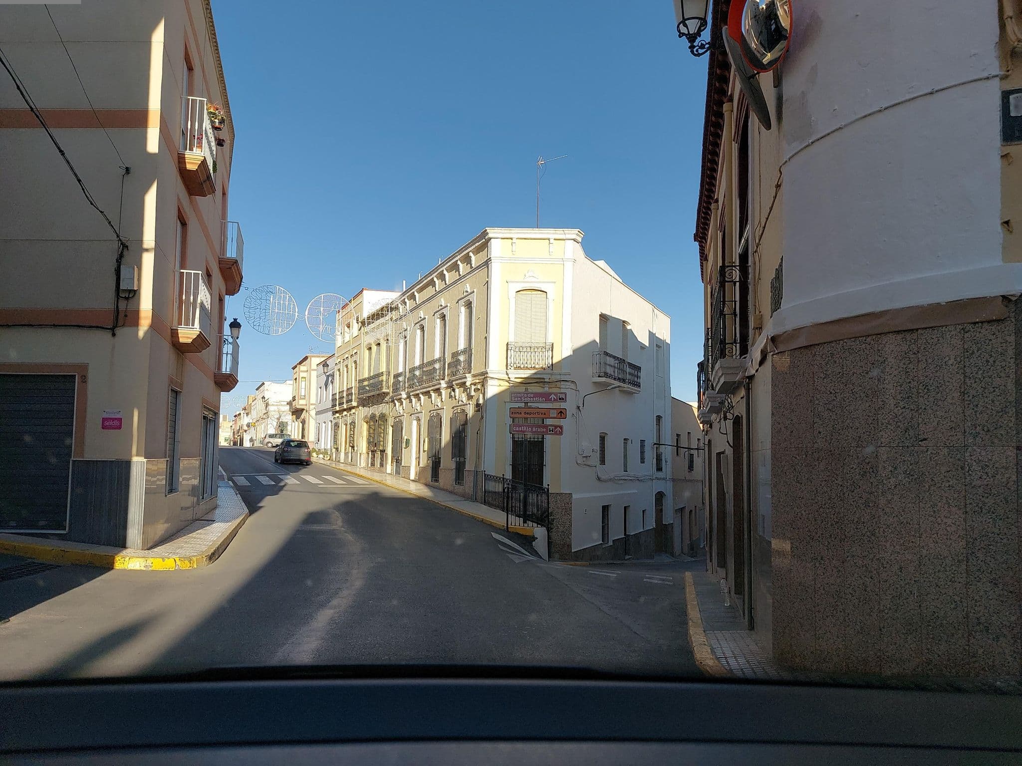 Street view near Hostal Avenida, Tabernas — © Manfred66 (CC BY-SA · Mapillary)