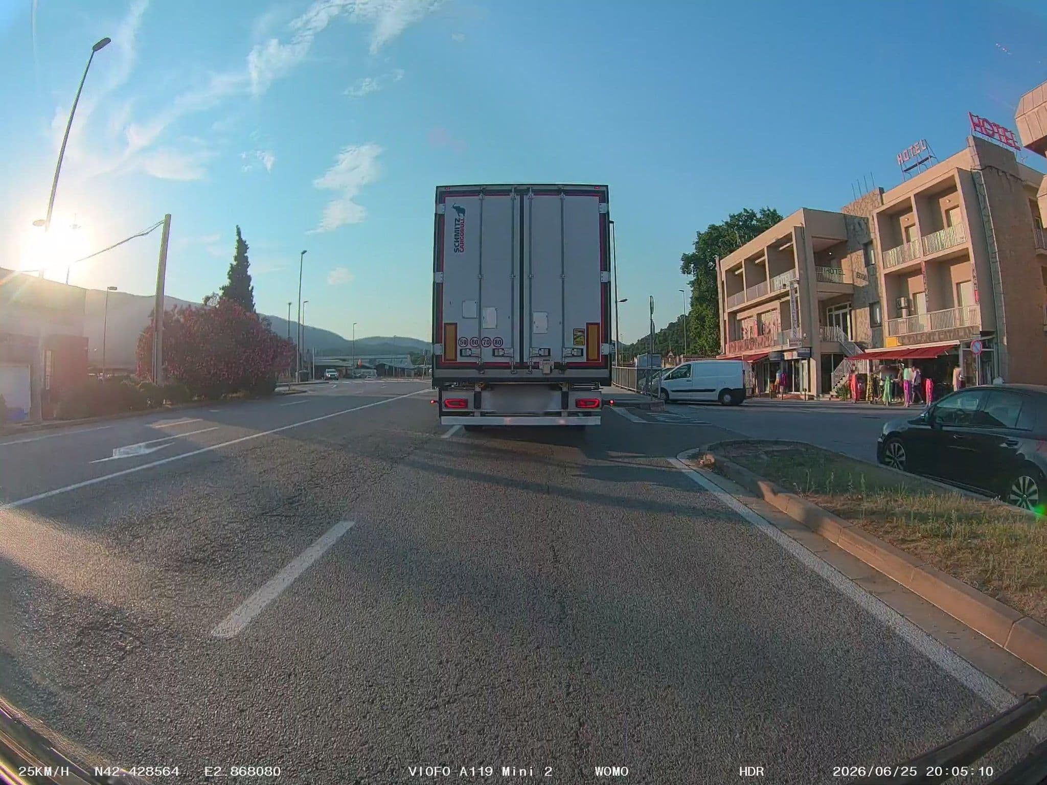 Street view near Hotel Puerta de España, Llers — © soulcover (CC BY-SA · Mapillary)