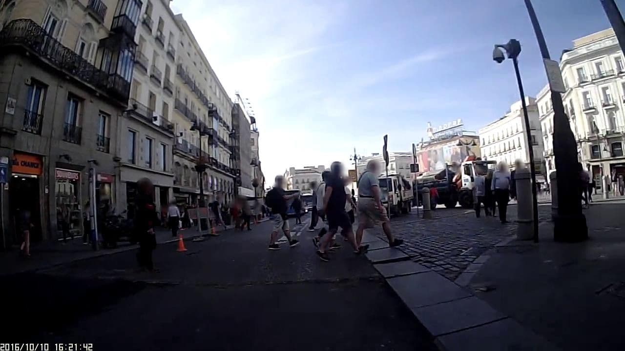 Street view near Apartamentos en Sol, Madrid — © kresp0_video (CC BY-SA · Mapillary)