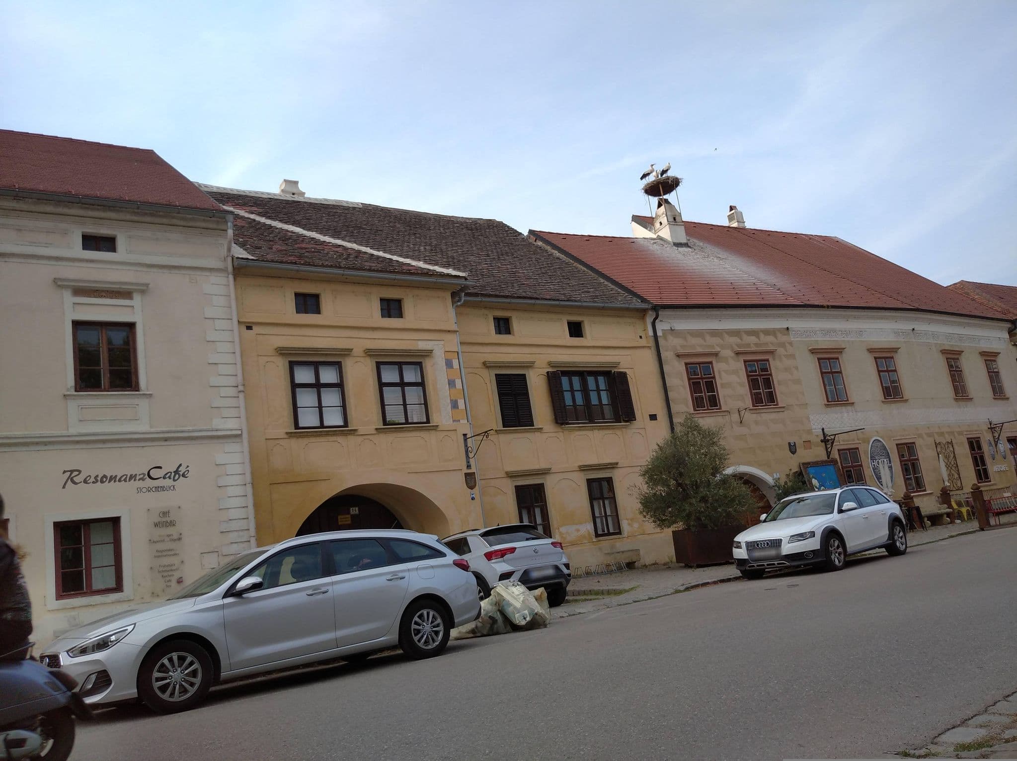 Street view near Bürgerhaus, Rust — © grozsa11 (CC BY-SA · Mapillary)