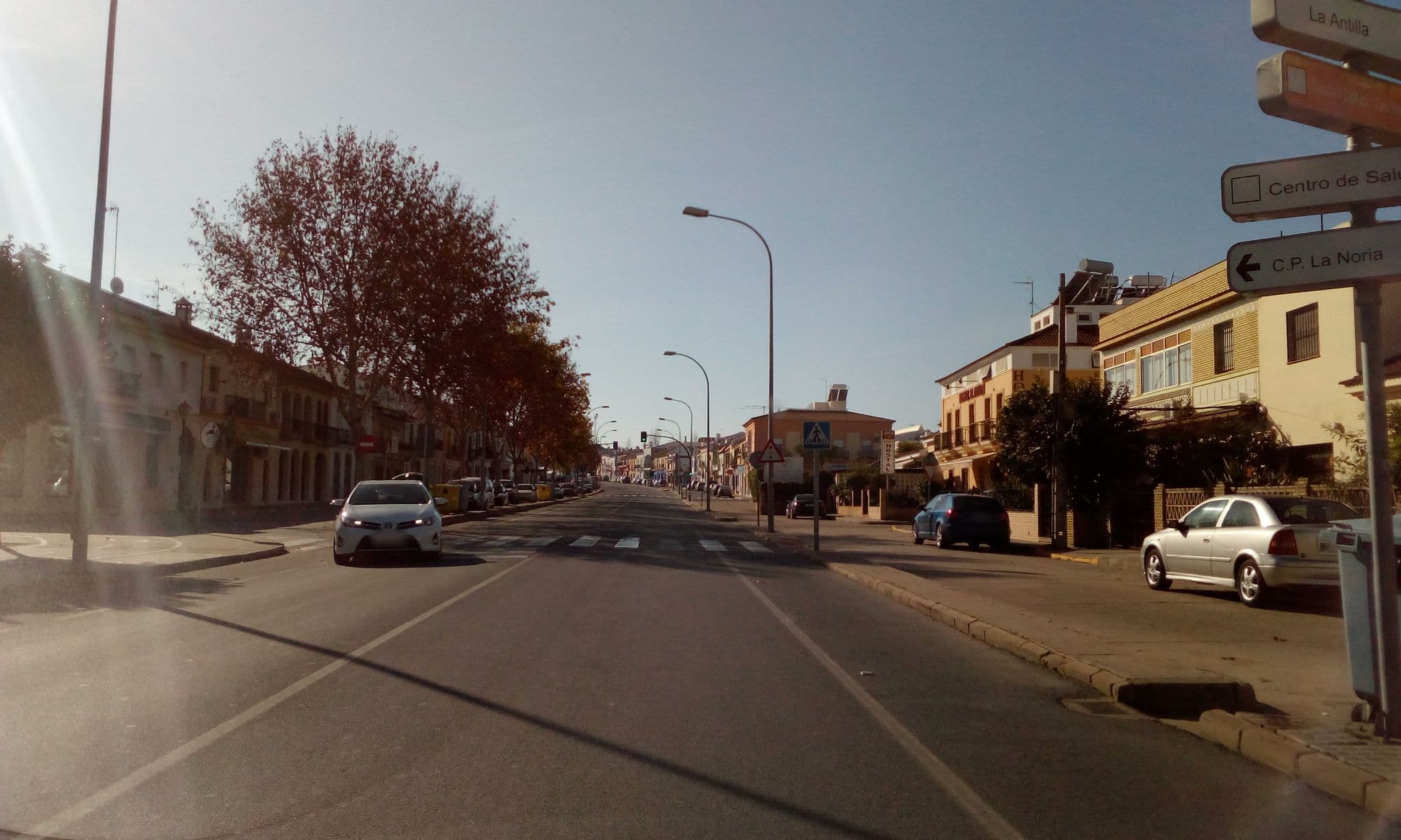 Street view near Hotel La Noria, Lepe — © micmin1972 (CC BY-SA · Mapillary)
