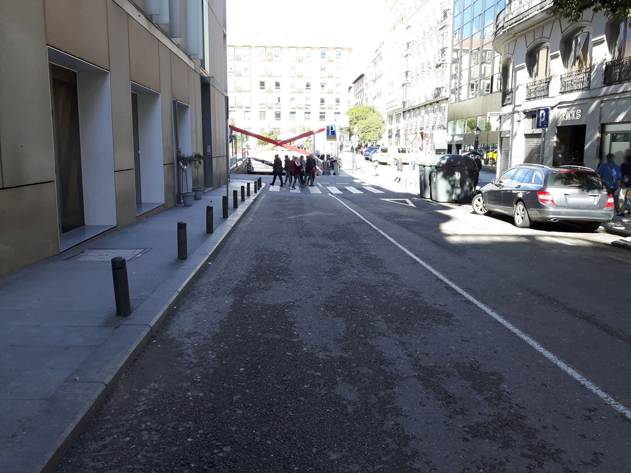 Street view near Hostal San Lorenzo, Madrid Centro — © wusel007 (CC BY-SA · Mapillary)