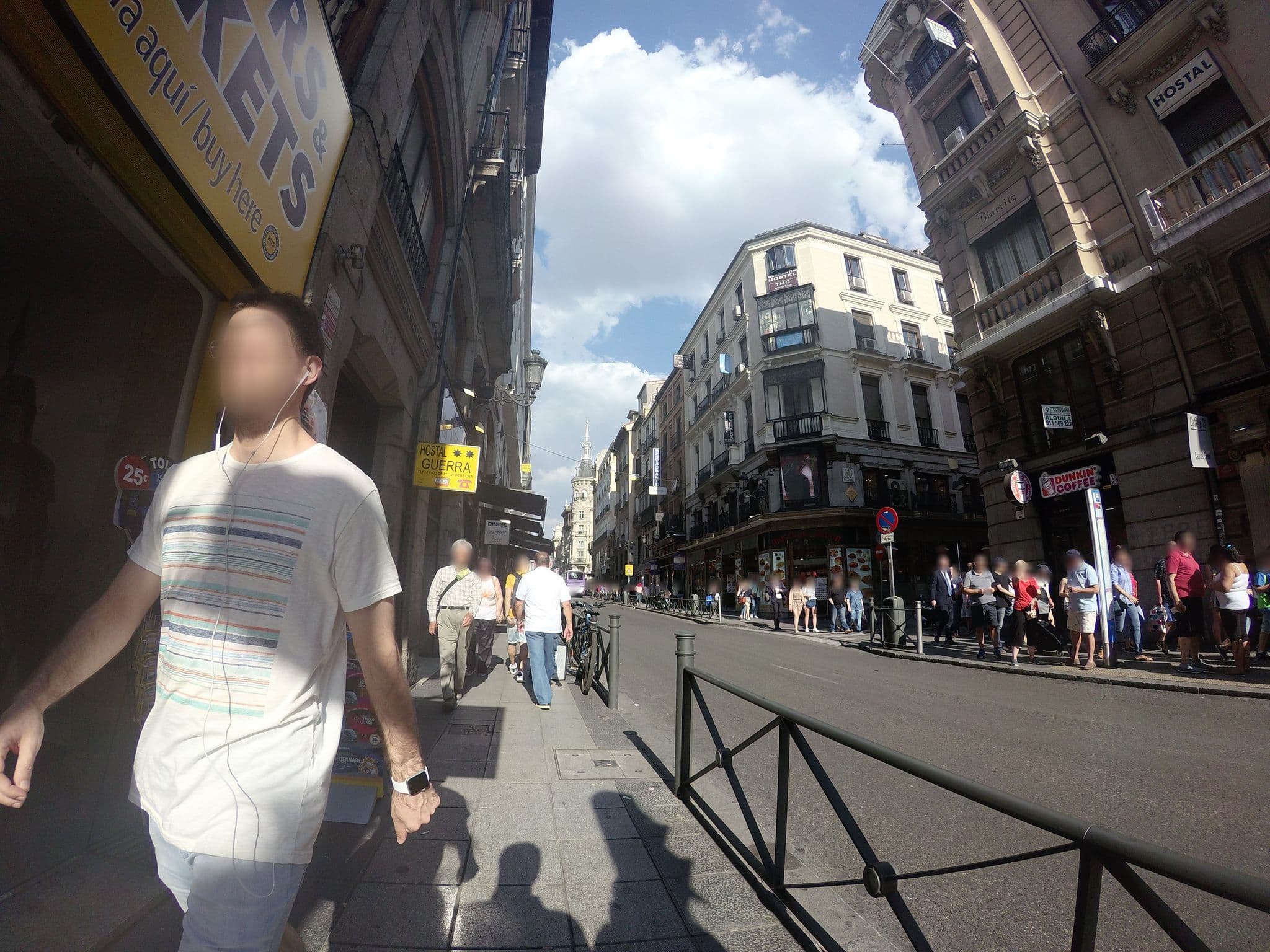 Street view near Hostal Playa, Madrid — © angoca (CC BY-SA · Mapillary)