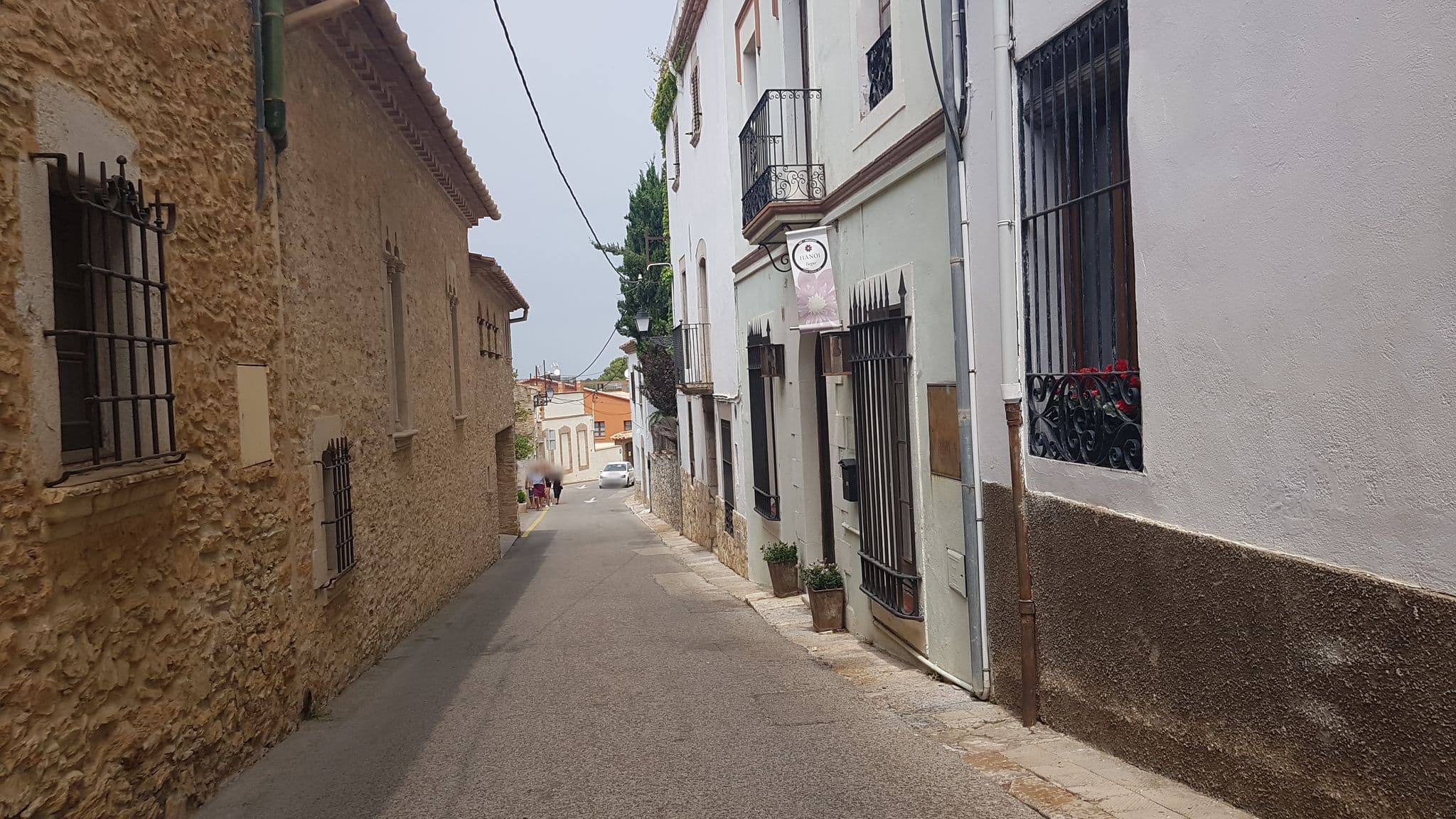 Street view near Hotel Hanoi, Begur — © mapnrw (CC BY-SA · Mapillary)