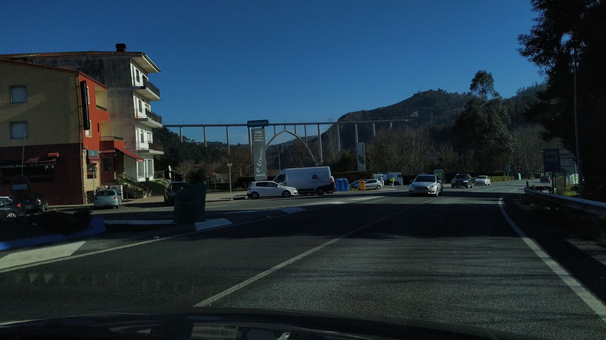 Street view near O Cruceiro, Ribeira — © sanjorgepinho (CC BY-SA · Mapillary)