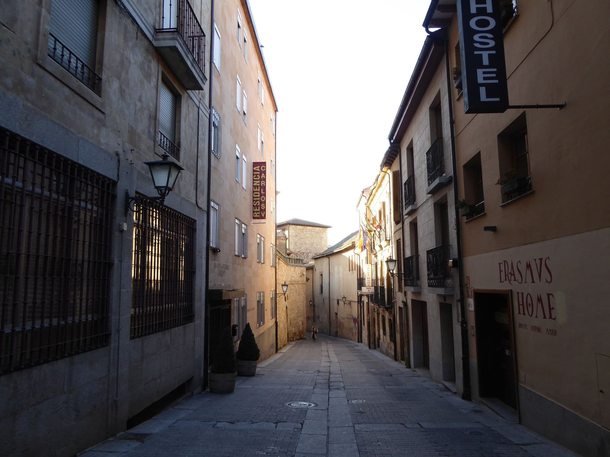 Street view near Hostel Erasmus, Santa Marta de Tormes — © civitas (CC BY-SA · Mapillary)