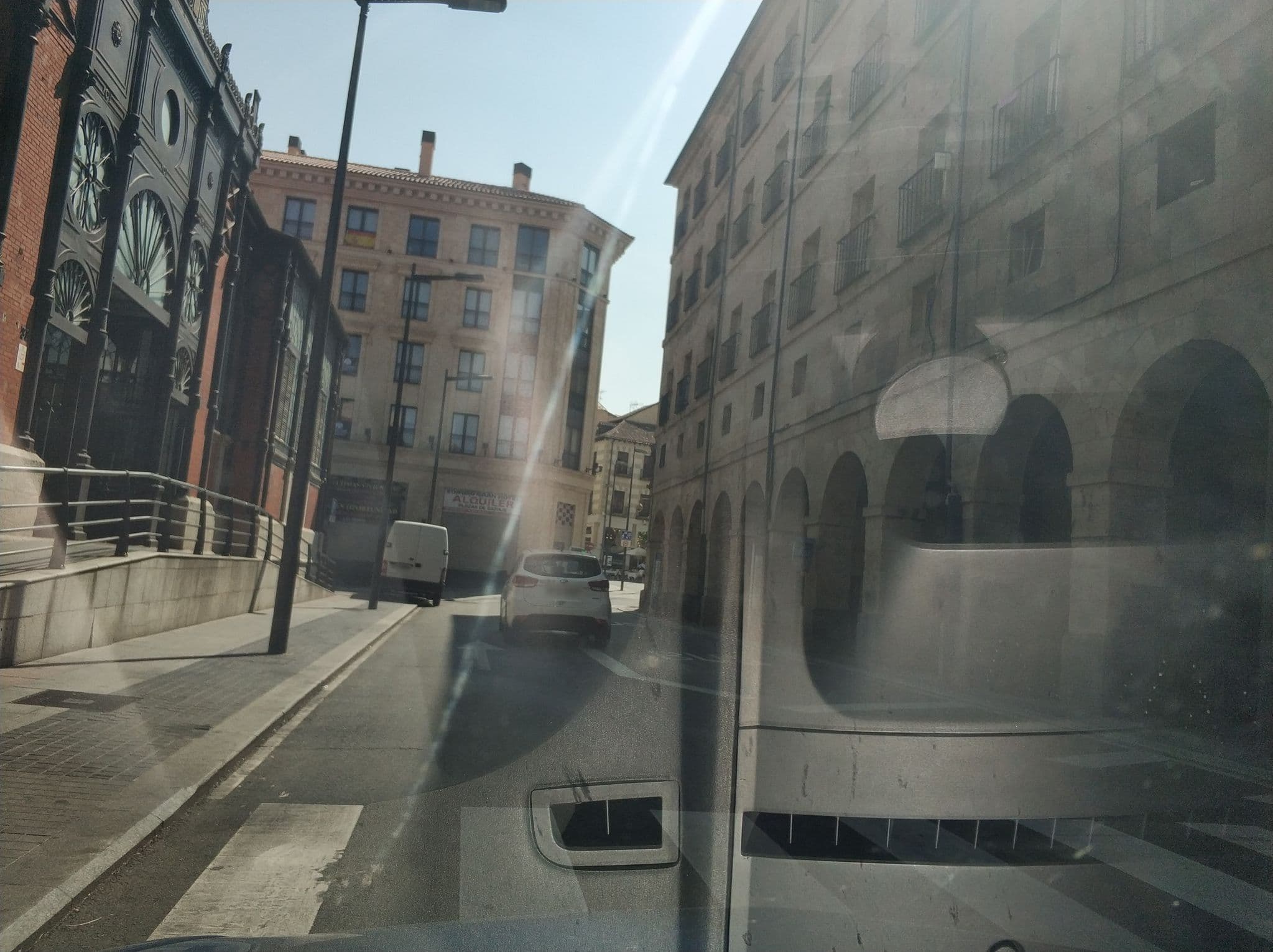 Street view near Los Ángeles Plaza, Santa Marta de Tormes — © sanchi (CC BY-SA · Mapillary)