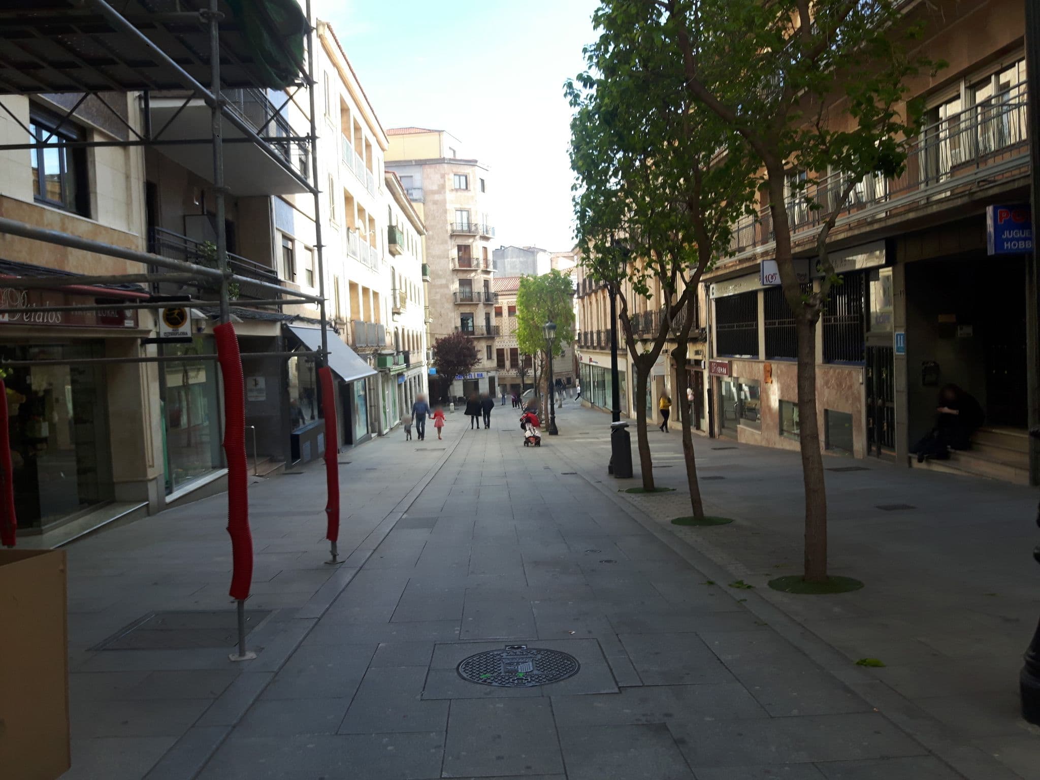 Street view near Hostal Gonzala, Santa Marta de Tormes — © civitas (CC BY-SA · Mapillary)