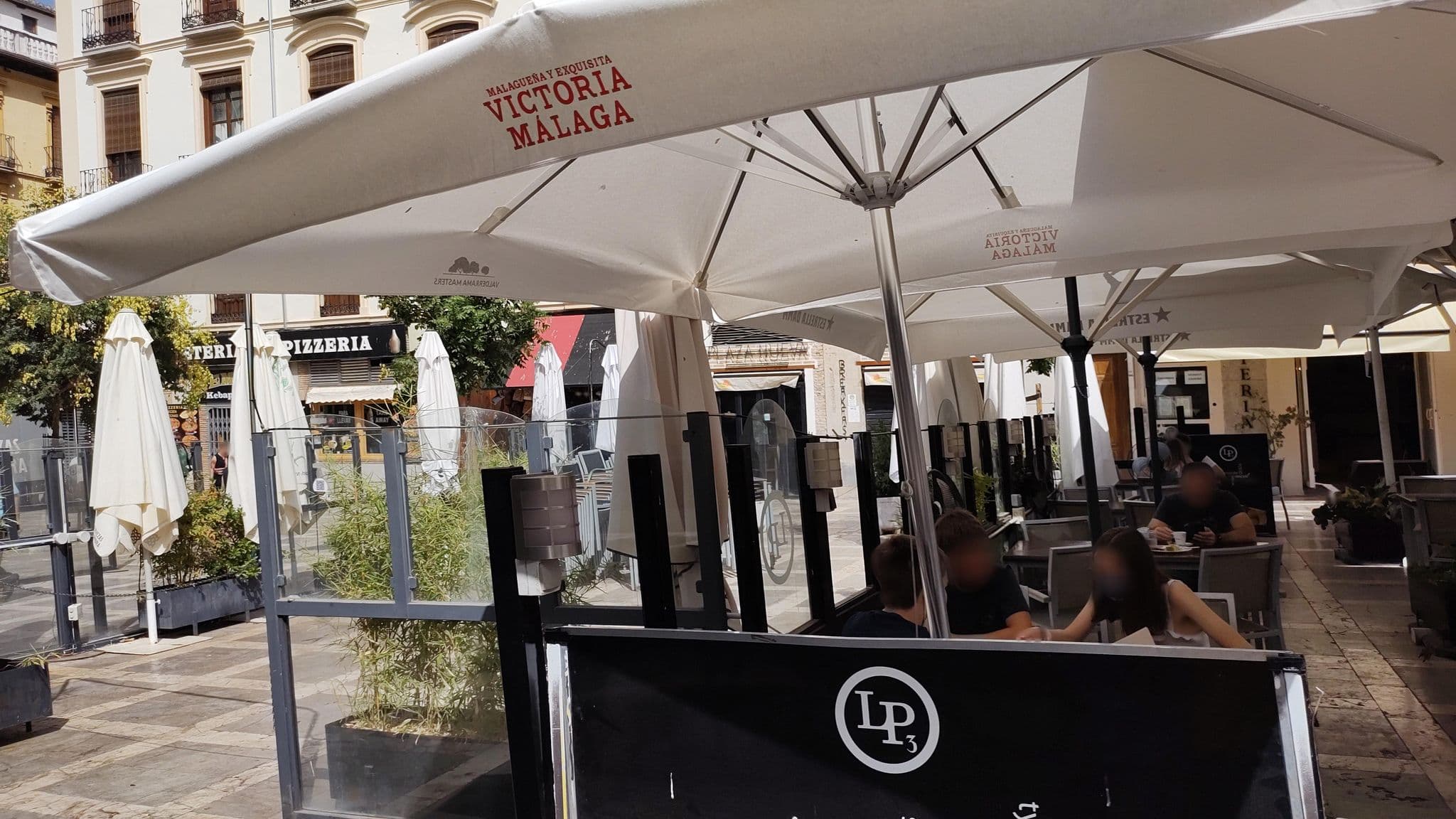 Street view near Hotel Plaza Nueva, Granada — © rsandu (CC BY-SA · Mapillary)
