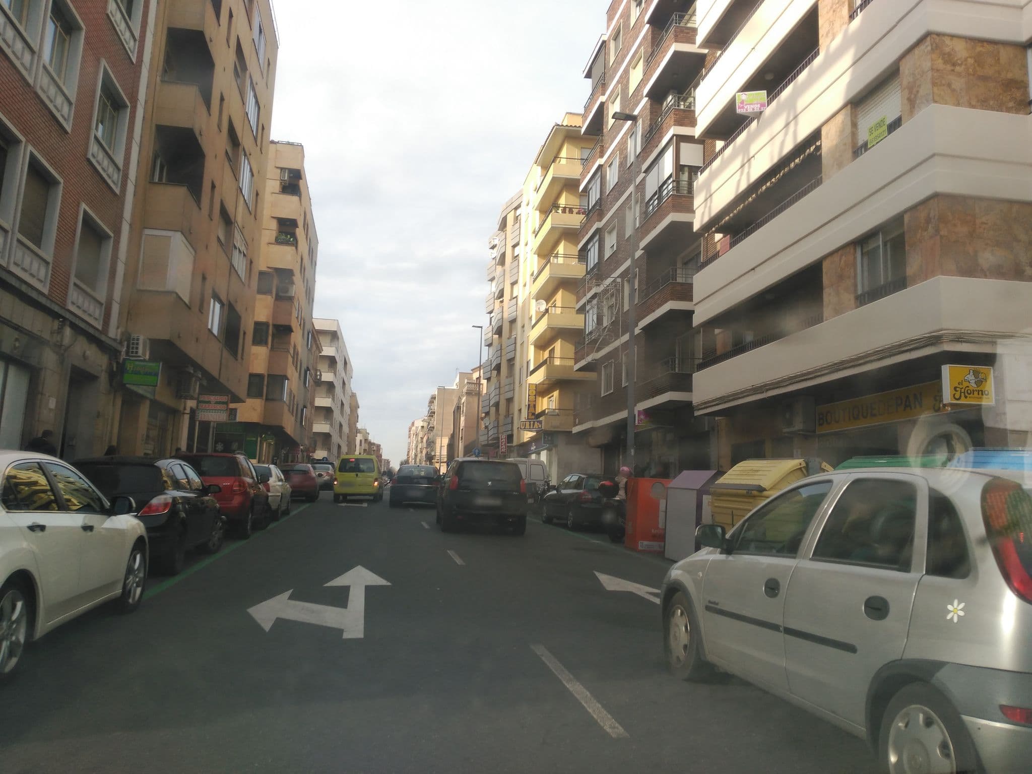 Street view near Hostal Uría, Santa Marta de Tormes — © sanchi (CC BY-SA · Mapillary)