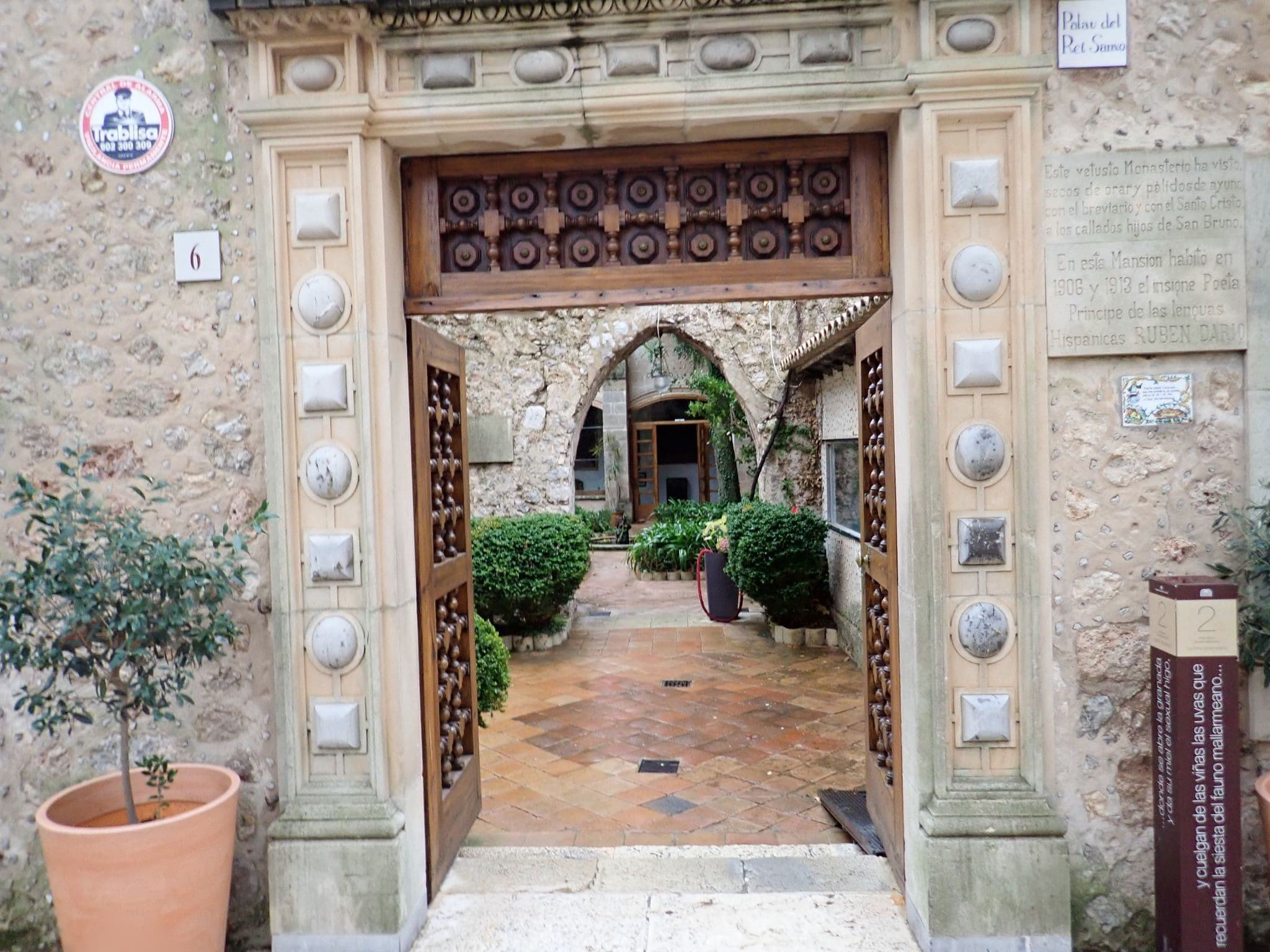 Street view near Cas Papà, Valldemossa — © elgaard (CC BY-SA · Mapillary)