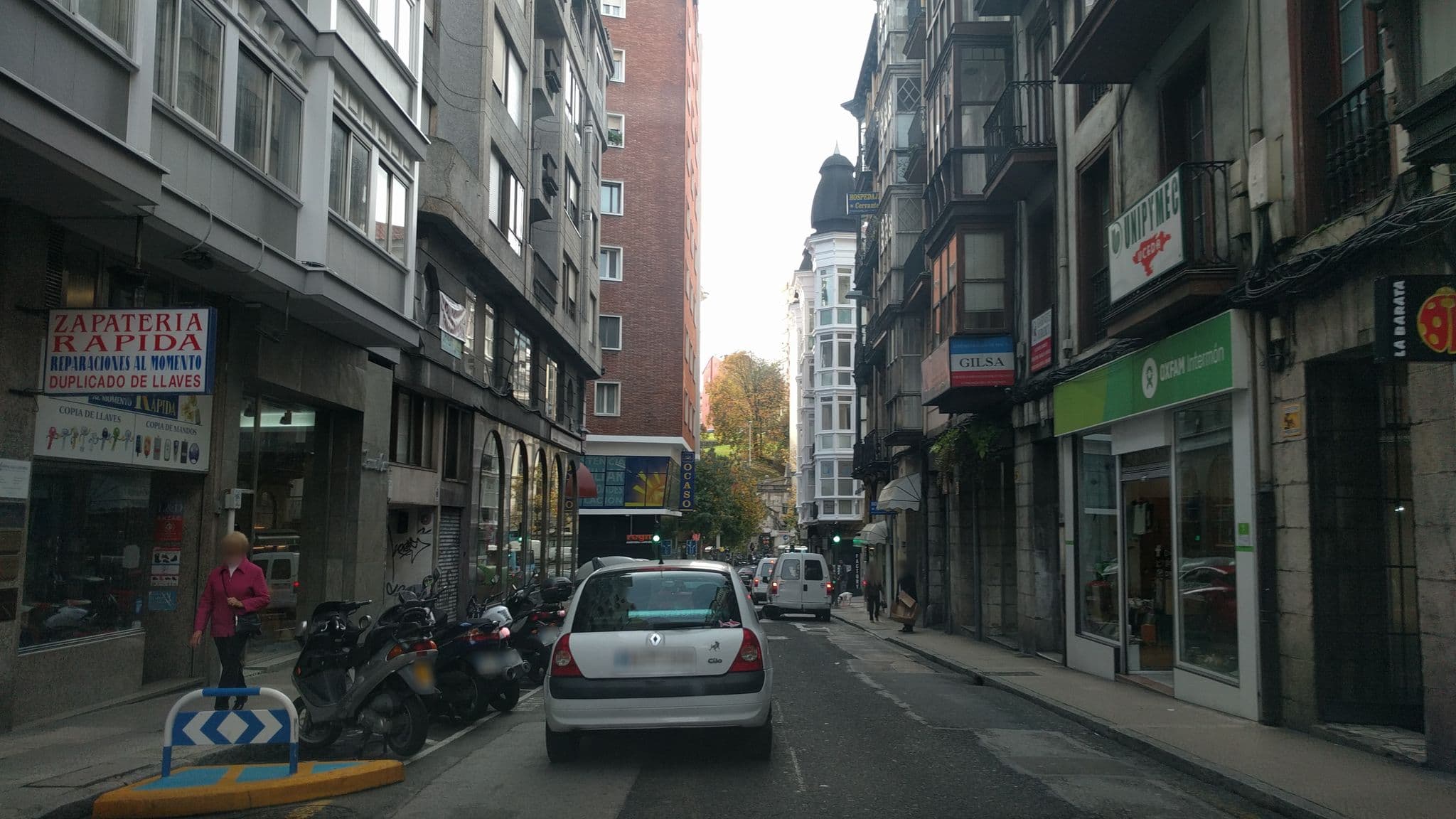 Street view near Hospedaje Cervantes, Santander