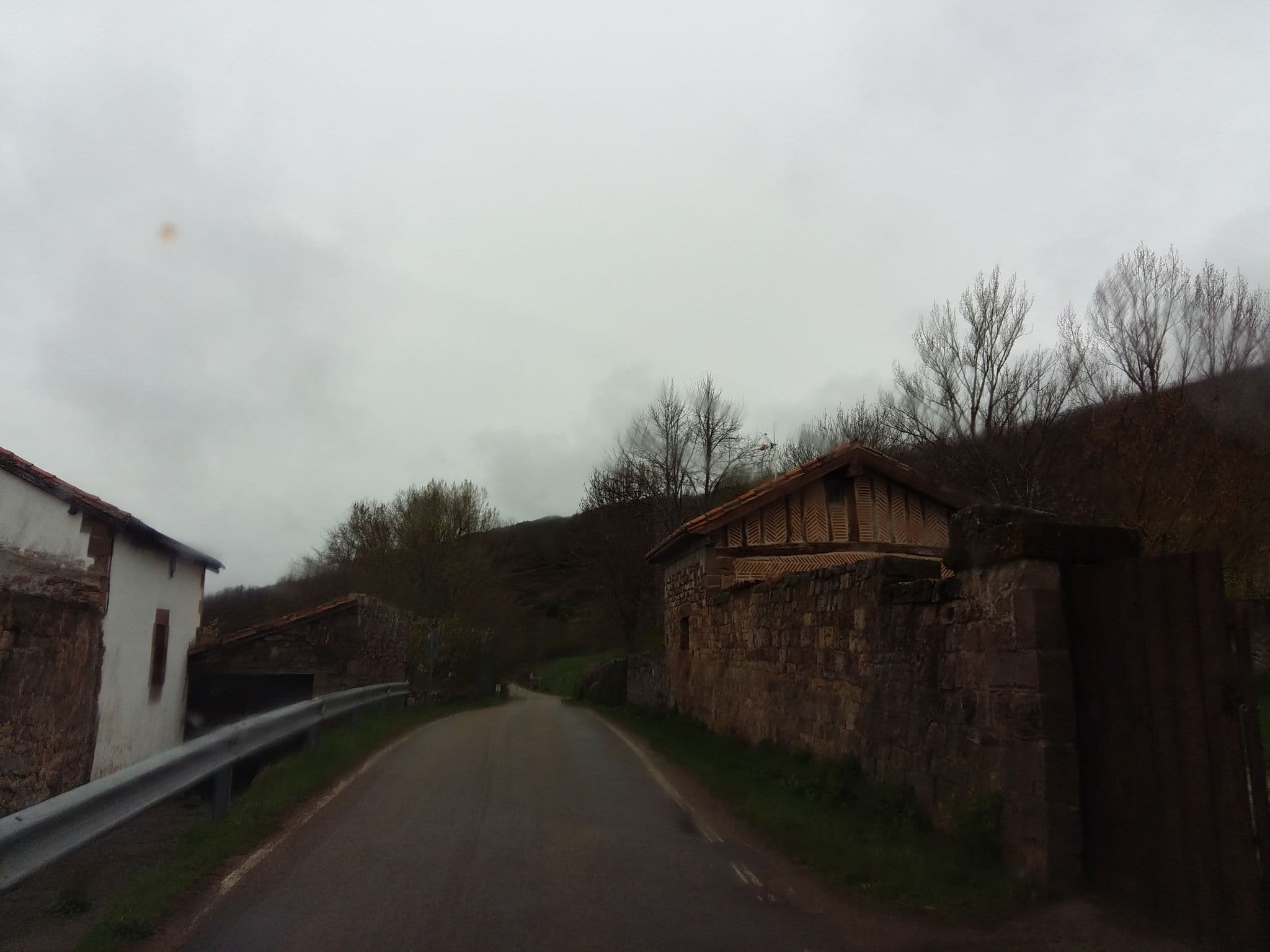 Street view near Casa Rural Valrural Fani, Barruelo de Santullán — © egofer (CC BY-SA · Mapillary)